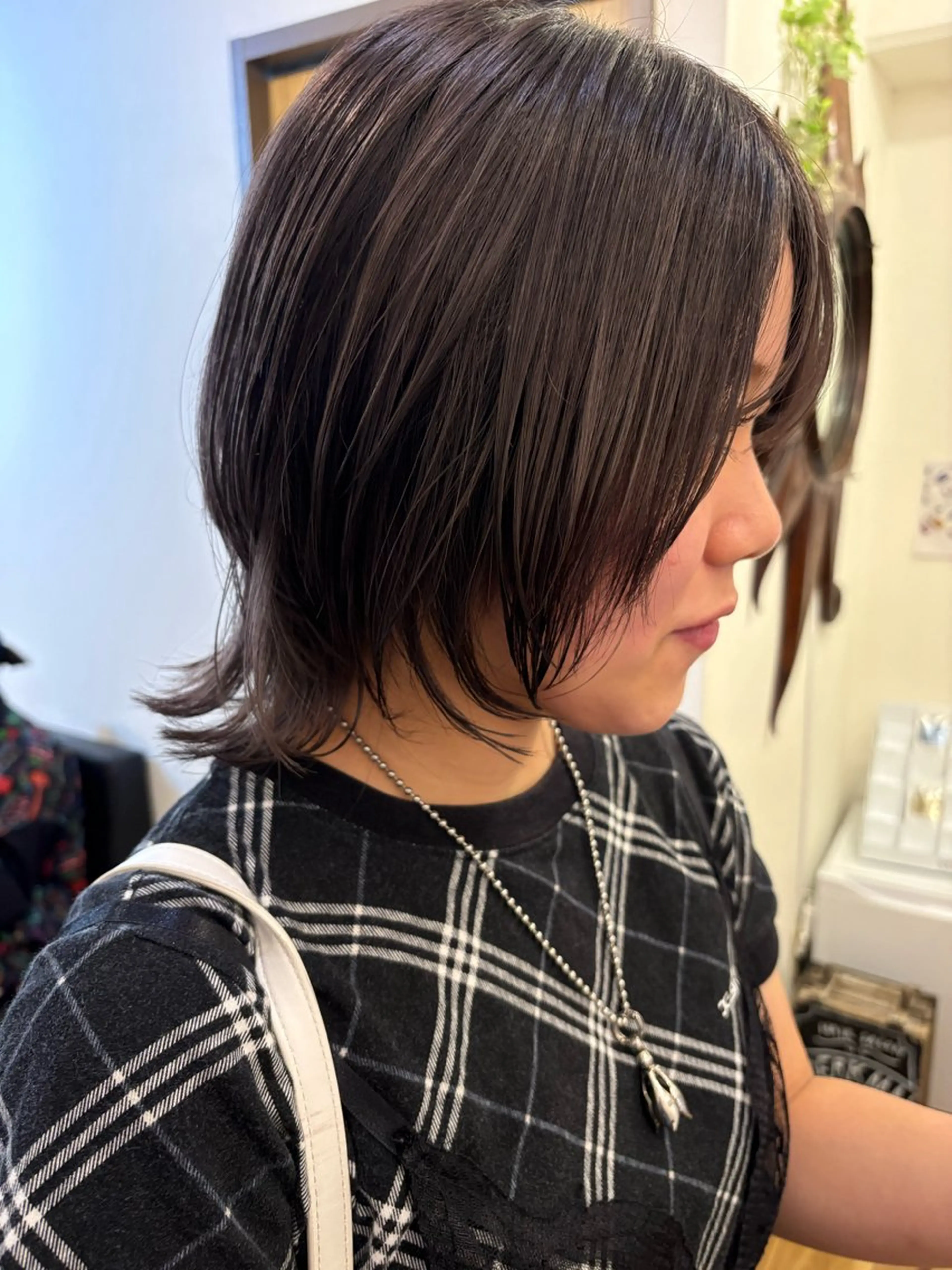 ミディアム レイヤーカット ウルフカット ウルフレイヤー ☘️ボブ、レイヤー お任せを♪☘️宇梶のヘアスタイル