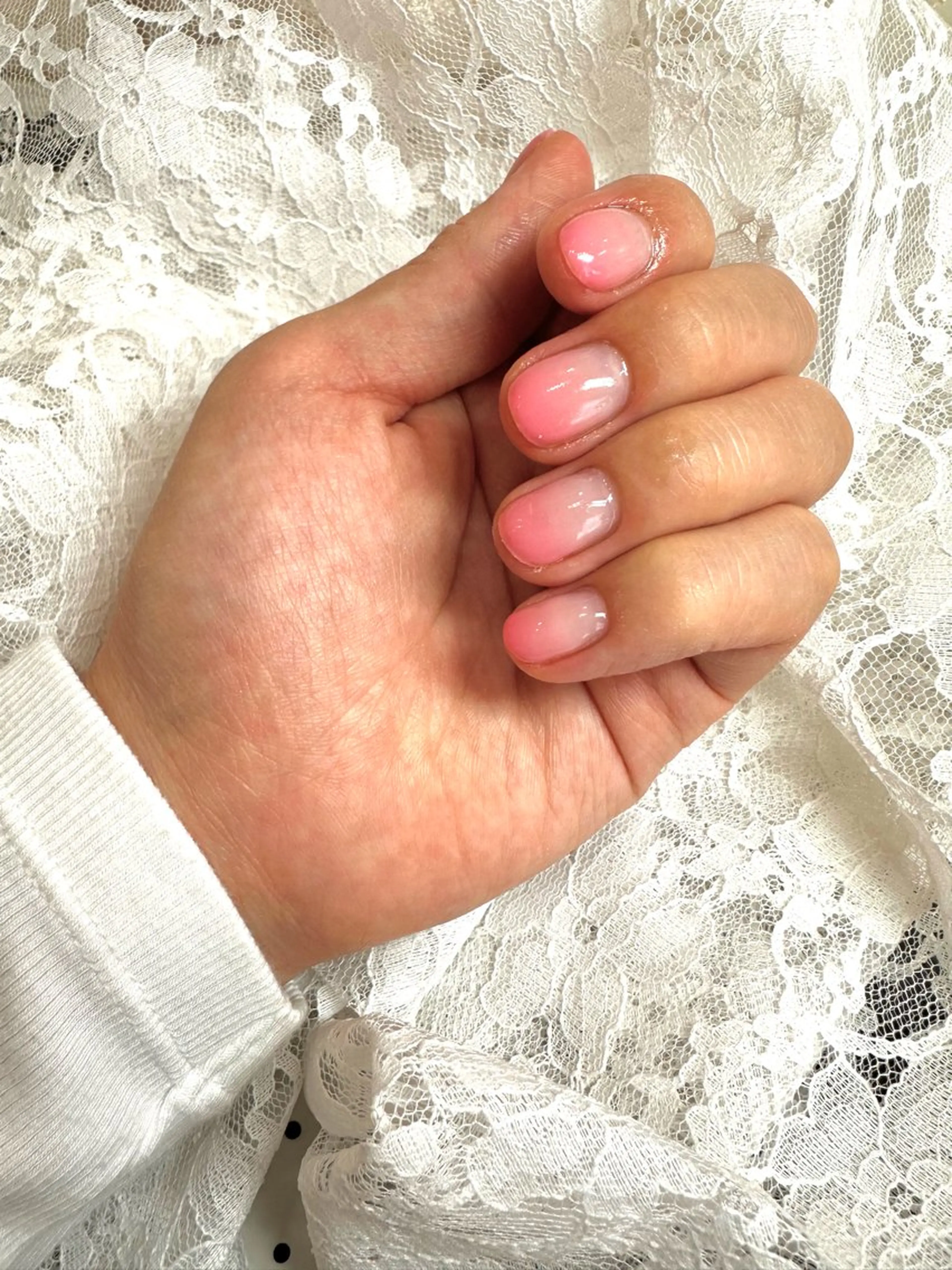 ネイル グラデーション SATORI .のネイルデザイン