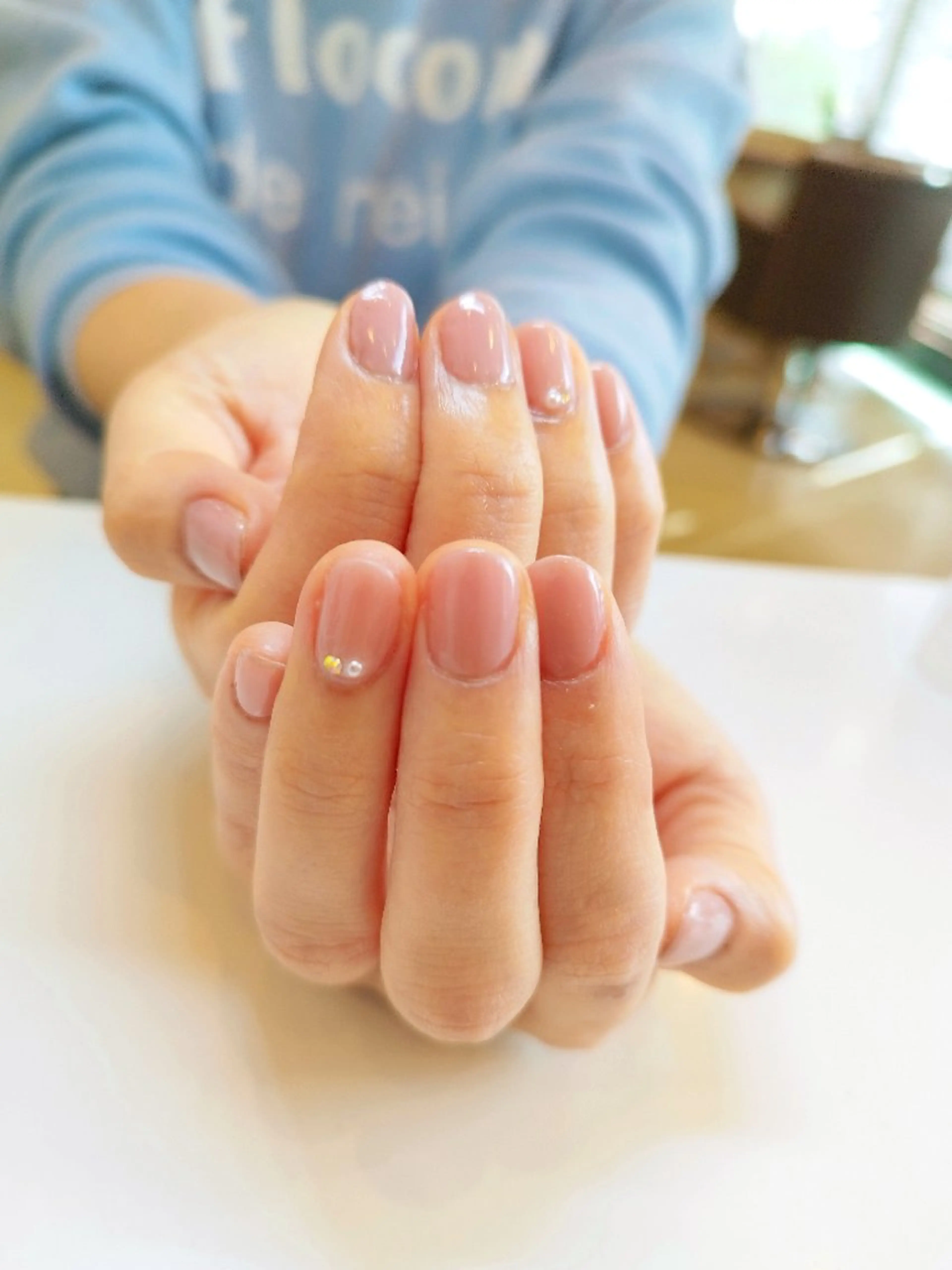 シンプルジェルネイル(当店のジェルオフあり)の写真