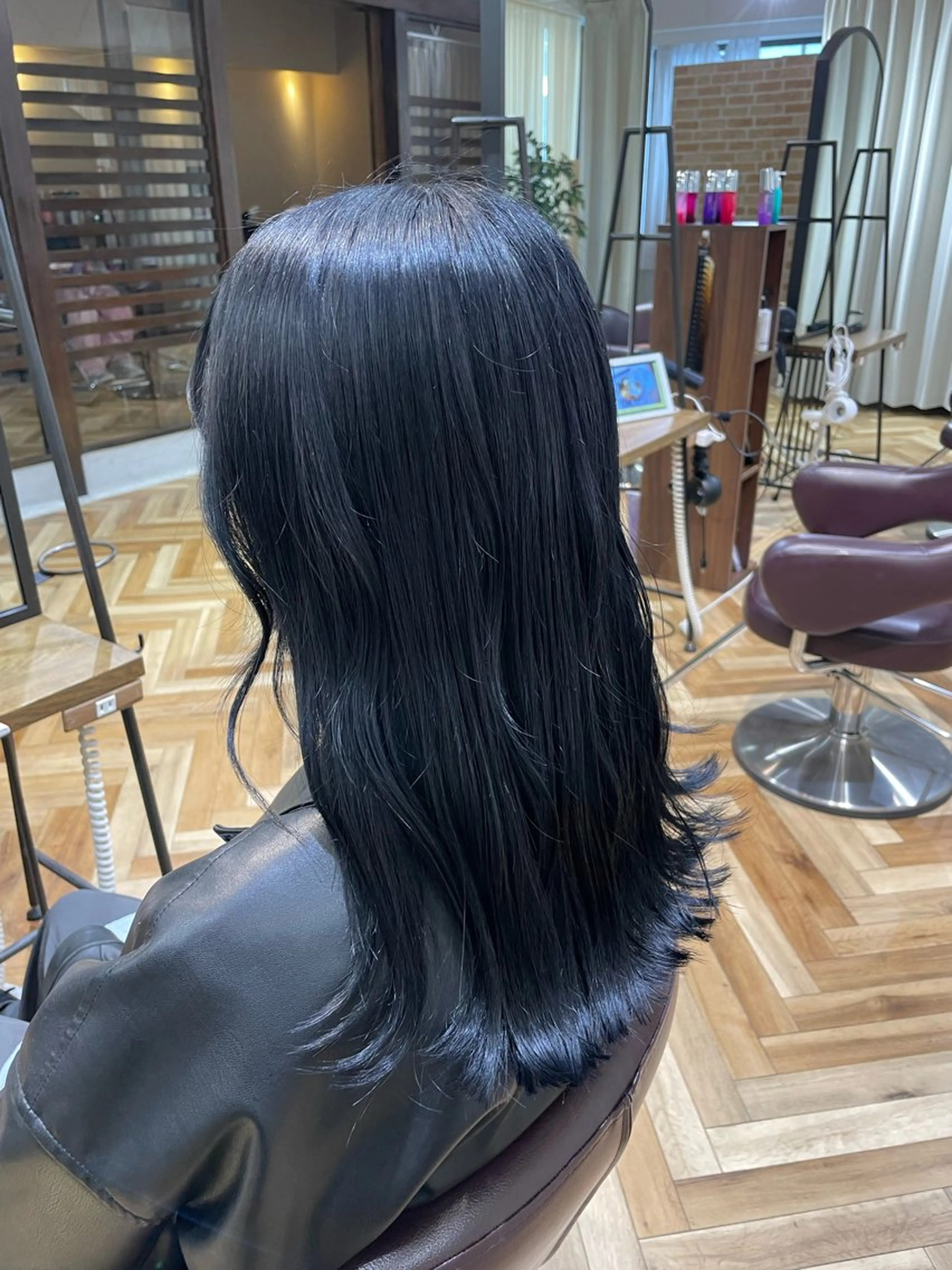 ロング カラー 透明感カラー×ヘア アレンジ🪽しおりのヘアスタイル