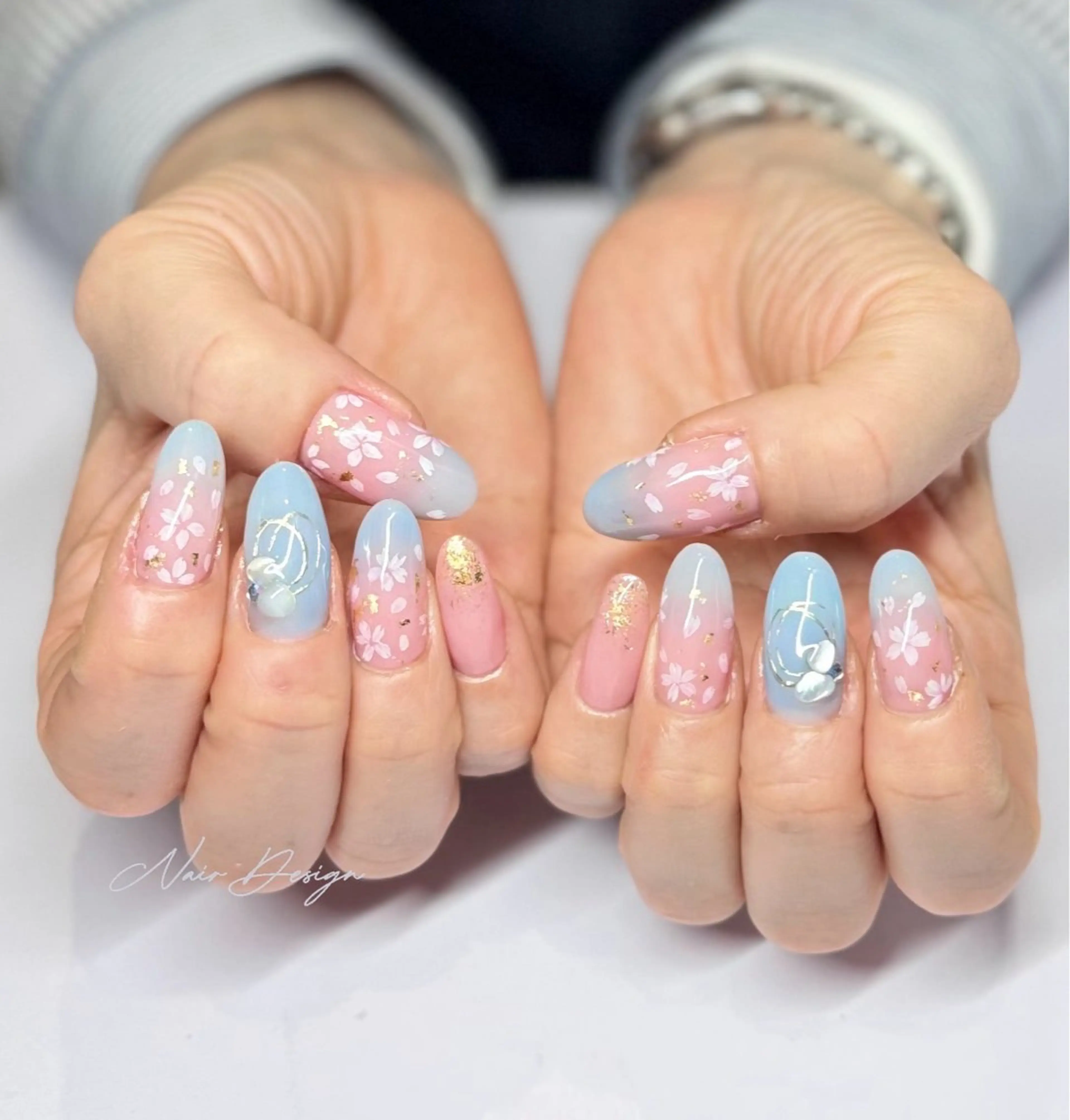 ネイル ハンドネイル ハンドケア 𝓝𝓪𝓲𝓻 𝓝𝓪𝓲𝓵のネイルデザイン