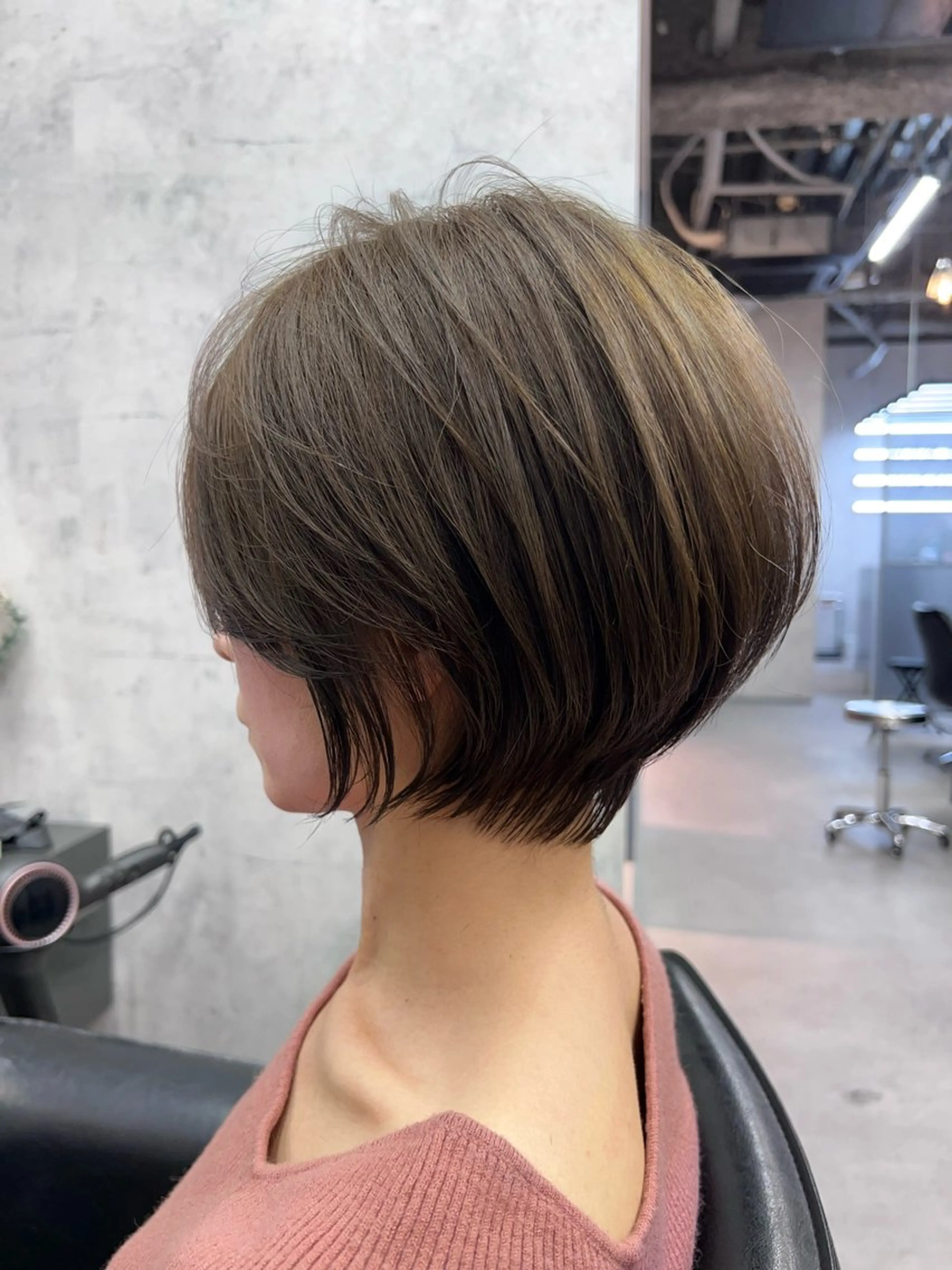 平日限定✨骨格補正カット&地毛風酸性ストレート🔥最高級Aujuaトリートメント✨の写真