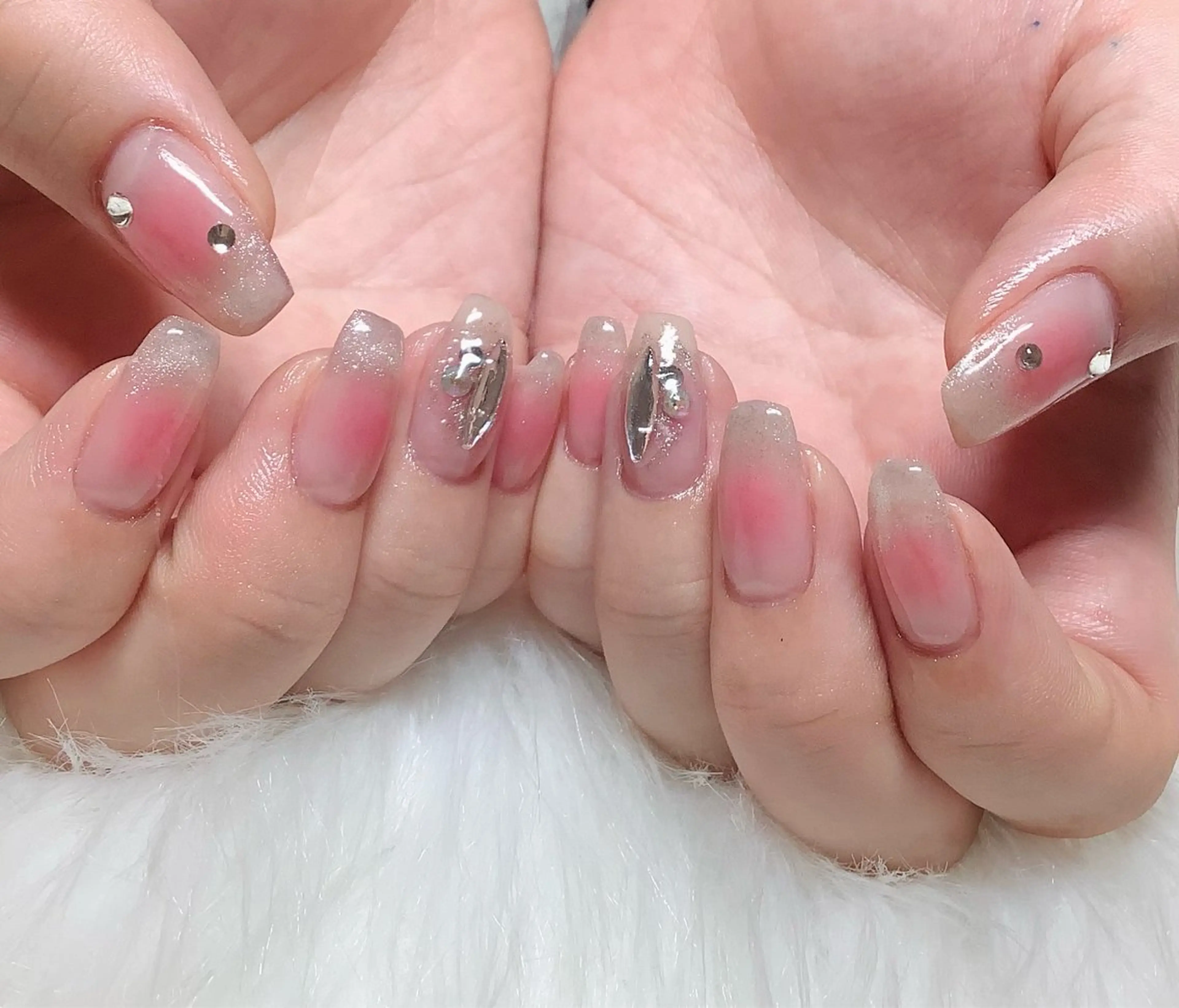 ネイル ハンドネイル 横尾 麻里のネイルデザイン