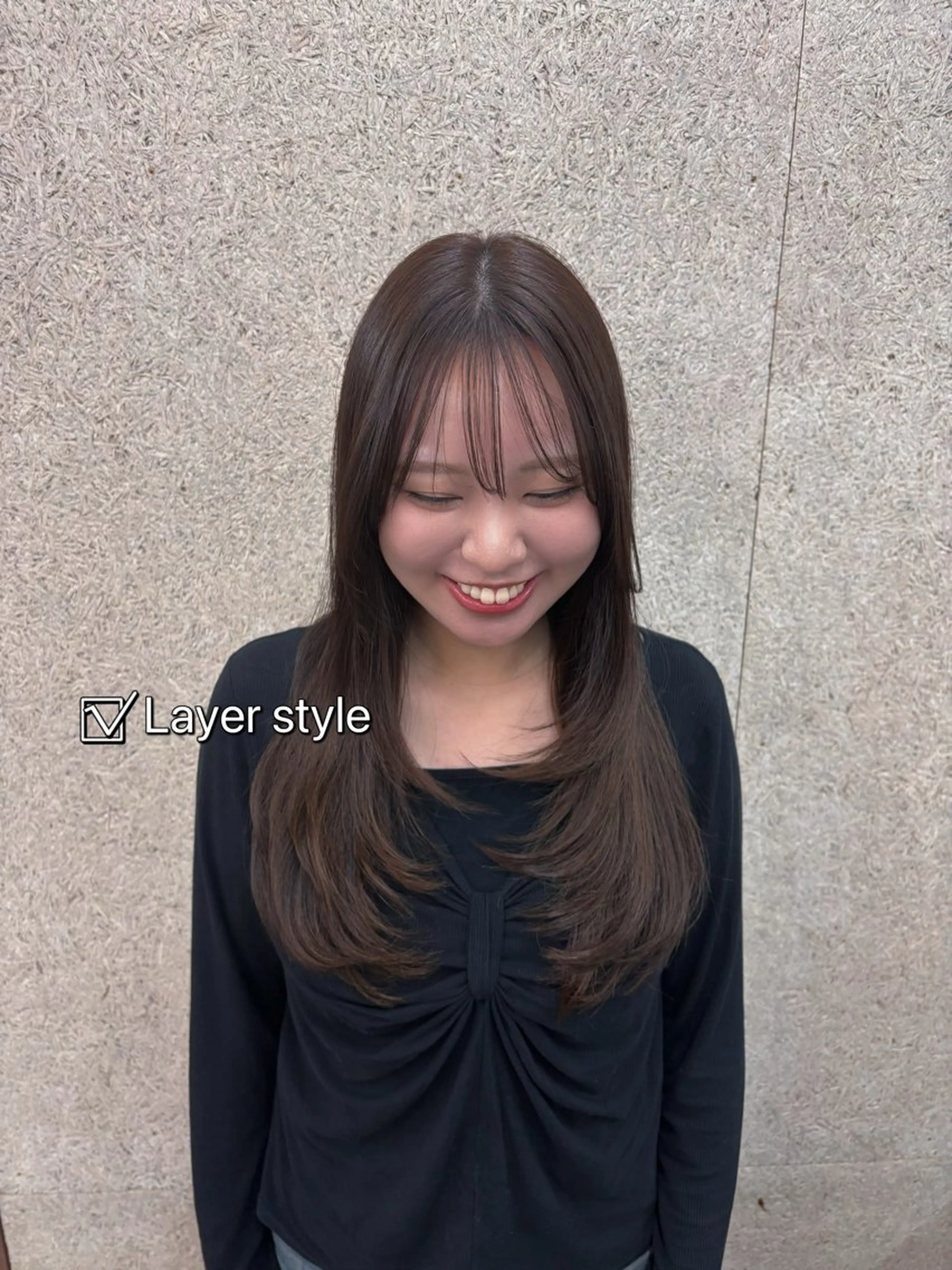 ロング レイヤーカット ロング カット トリートメント ウエチ モモカのヘアスタイル