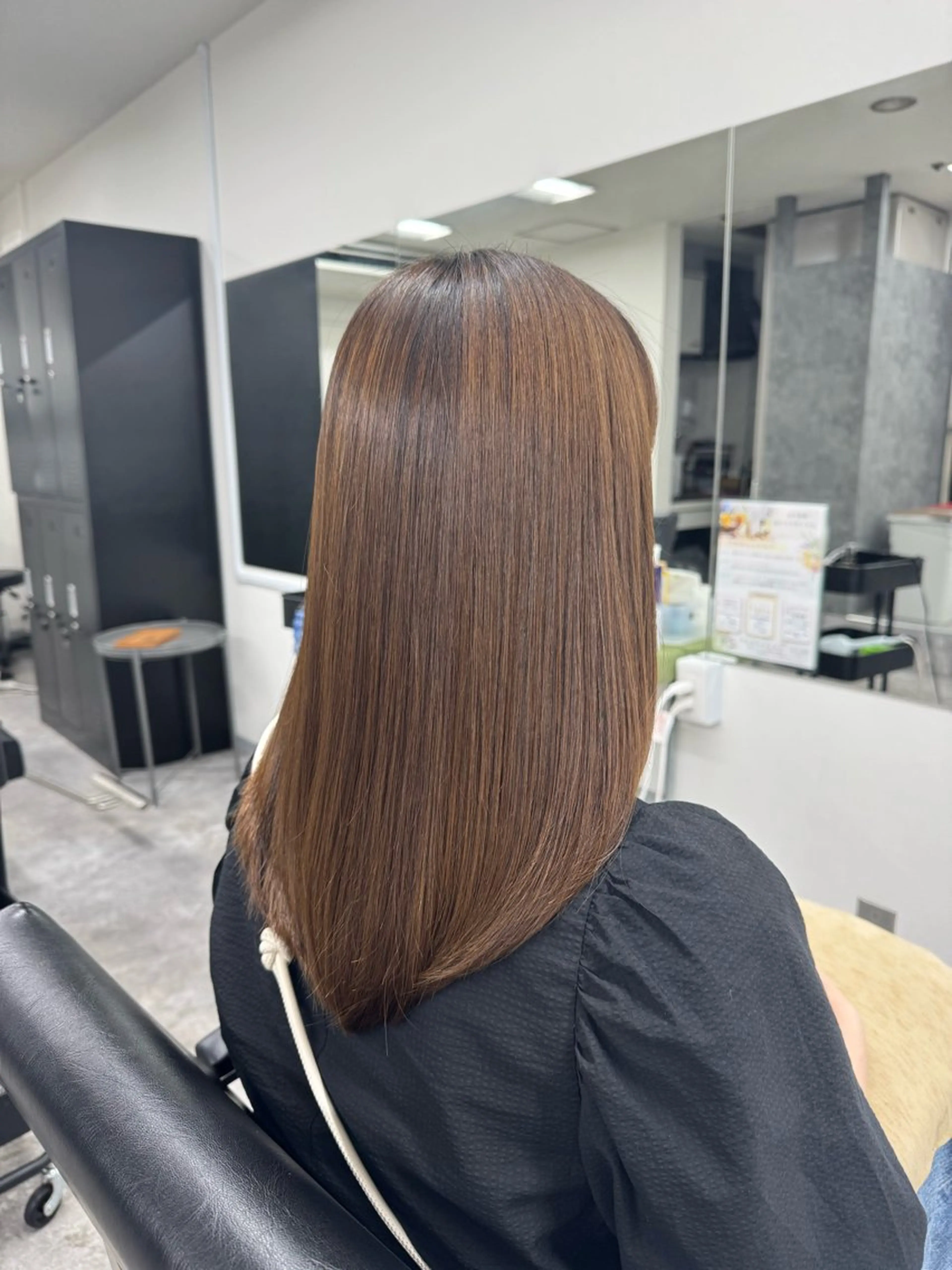 セミロング 髪質改善 トリートメント 酸熱トリートメント 髪質改善メニュー 長井 美佐子のヘアスタイル