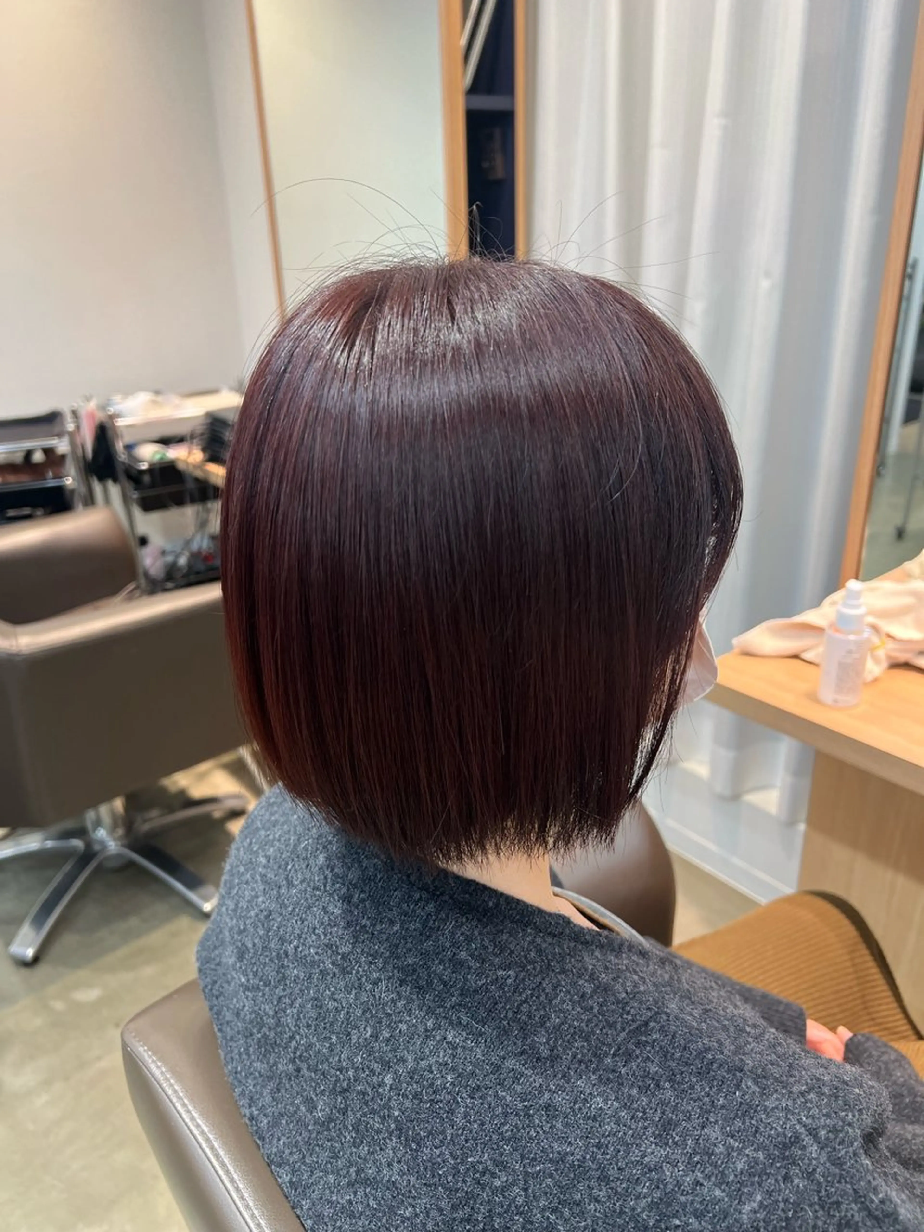 ショート カラー 山中 欧輔のヘアスタイル