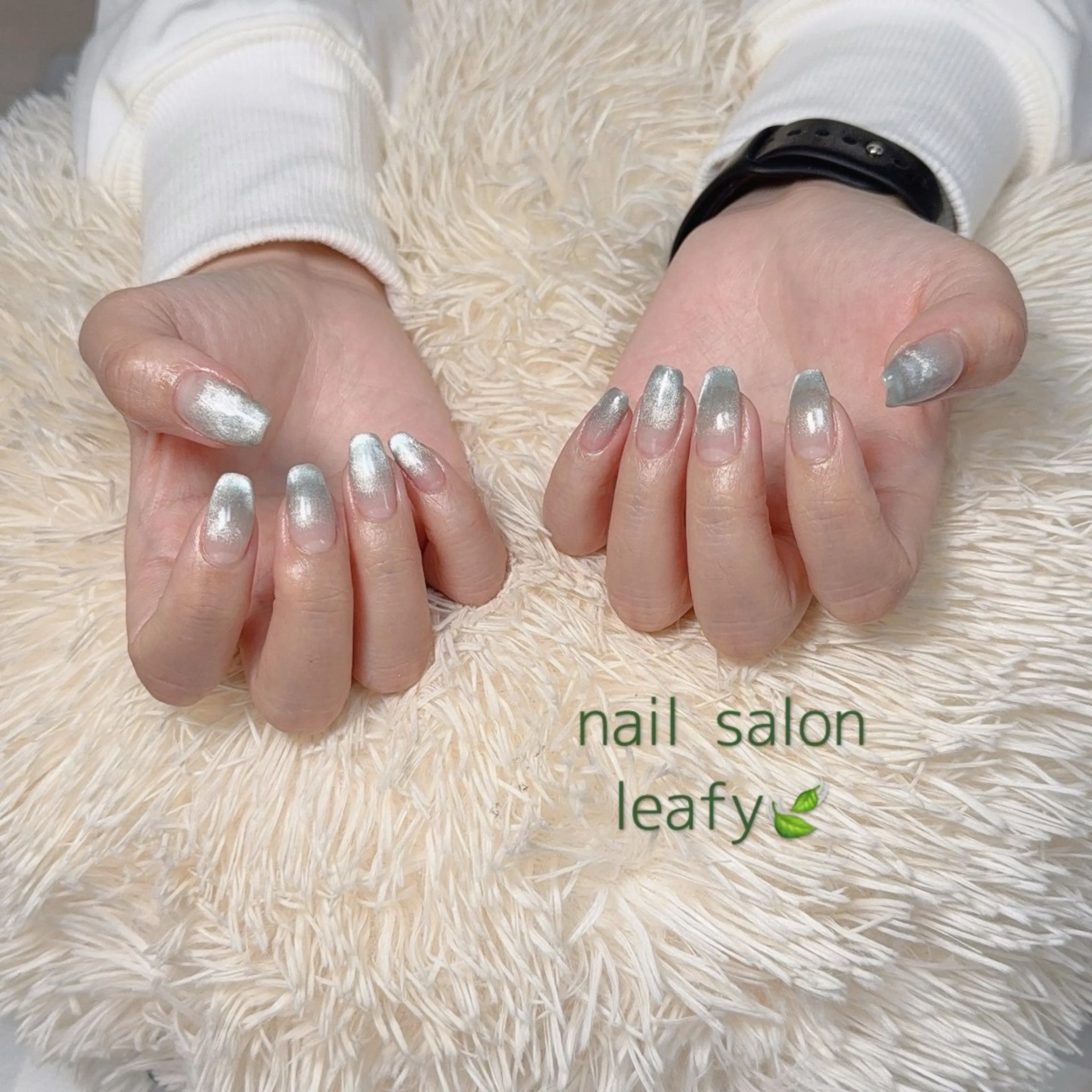 ネイル マグネットネイル ネイルサロン leafyのネイルデザイン
