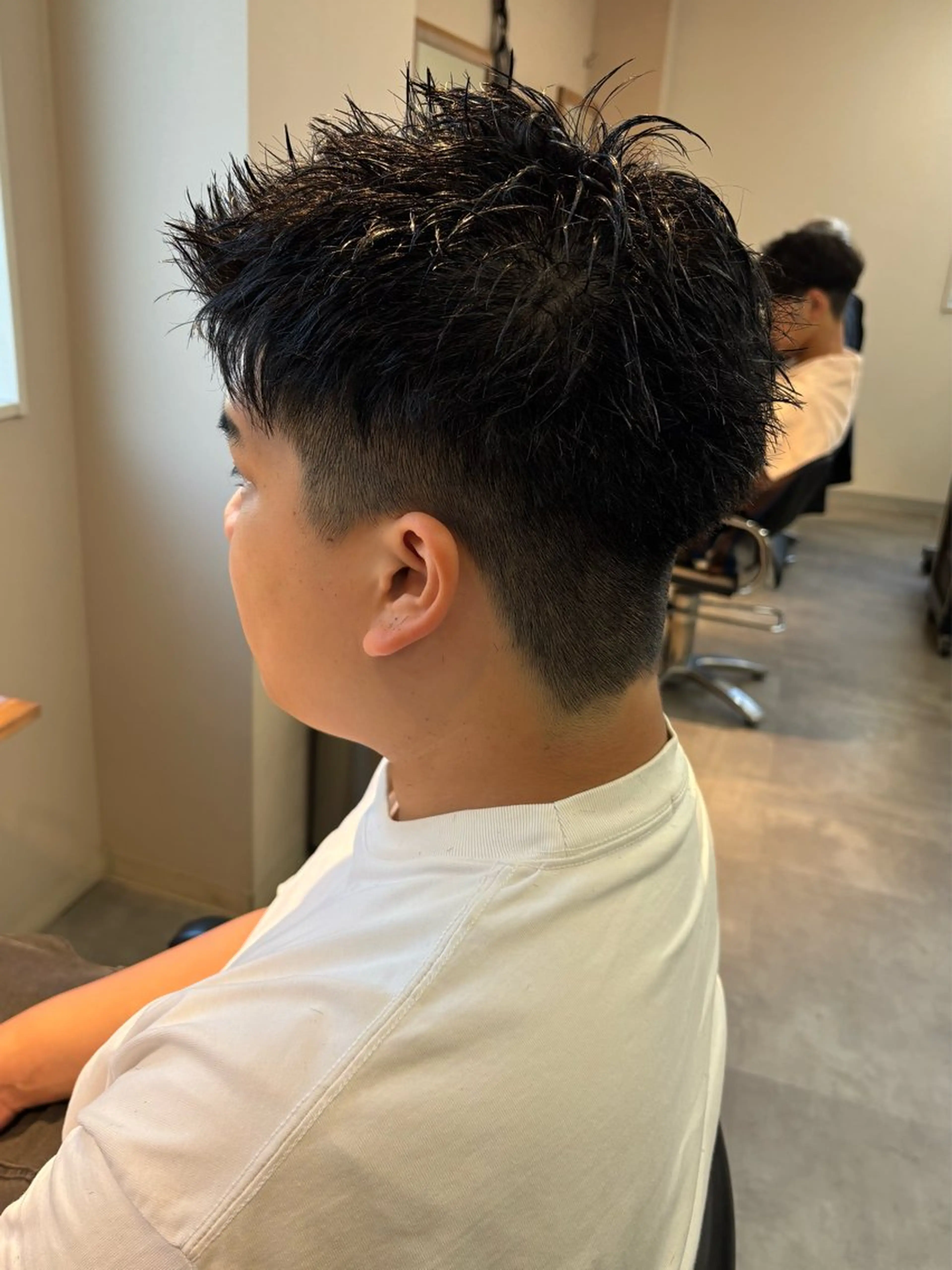 メンズ アップバング ツーブロック カット 保立/フェザーパーマ /メンズカット千葉のヘアスタイル