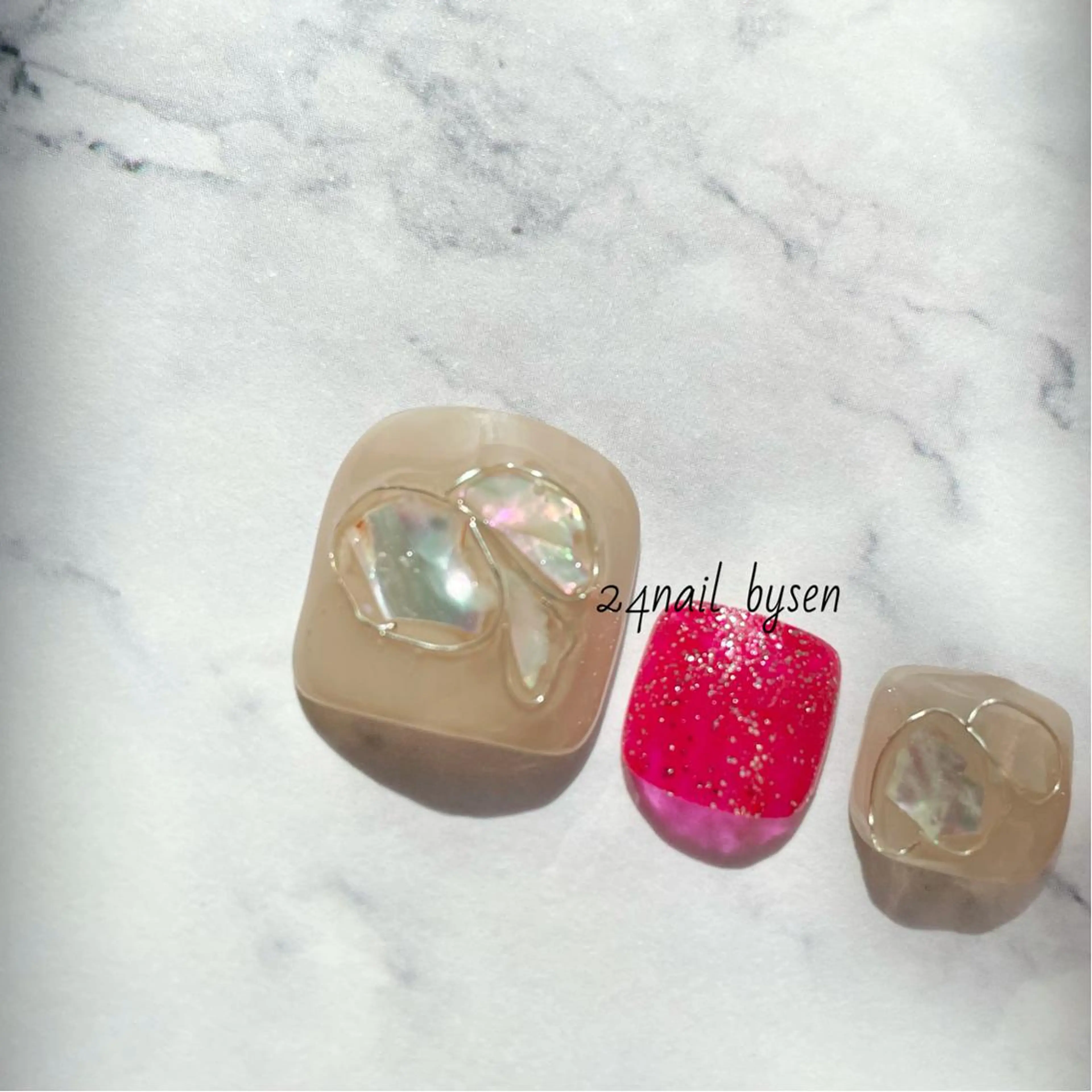 ネイル Atelier by 24nail/Ayaのネイルデザイン