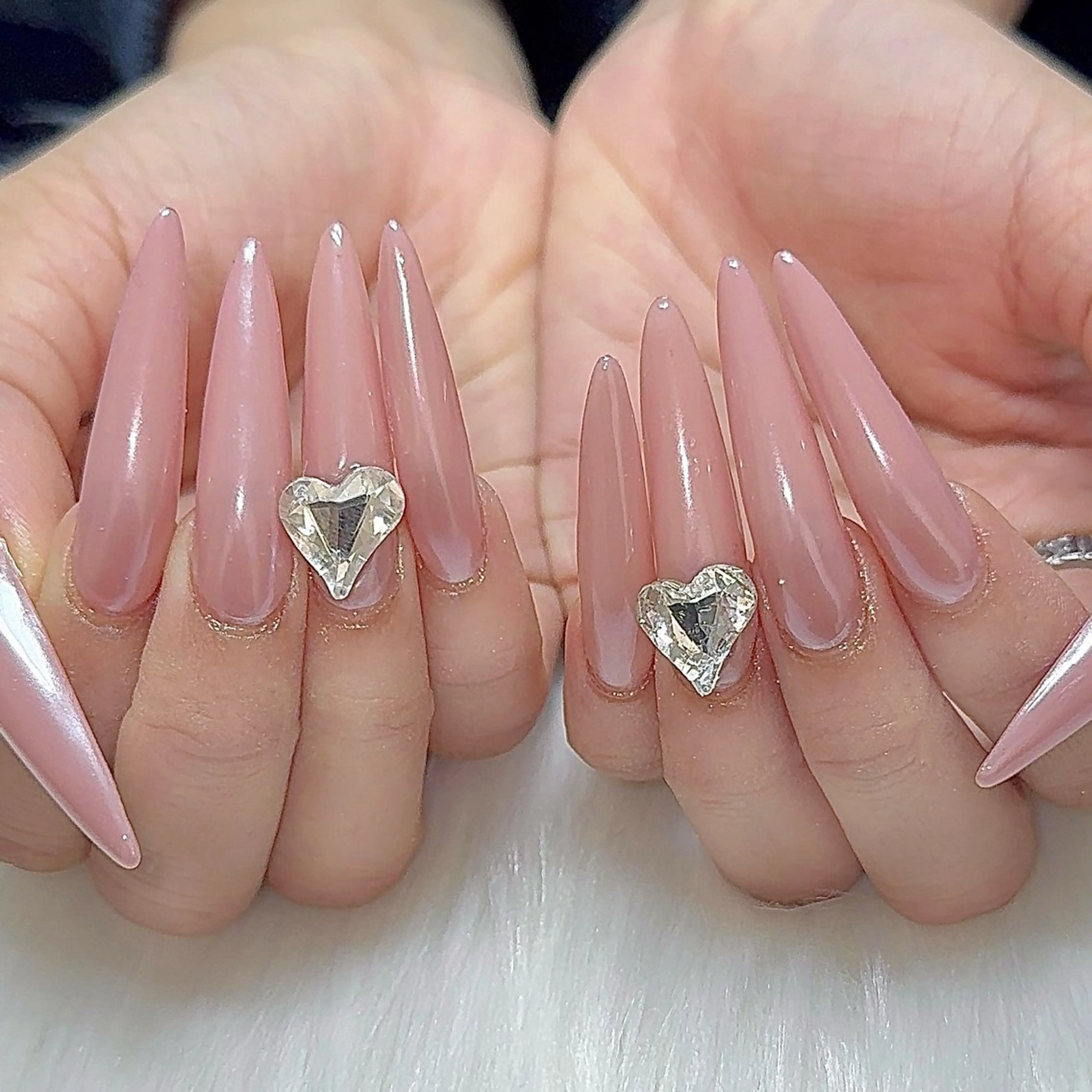 ネイル ハンドネイル 黒川 実祐のネイルデザイン