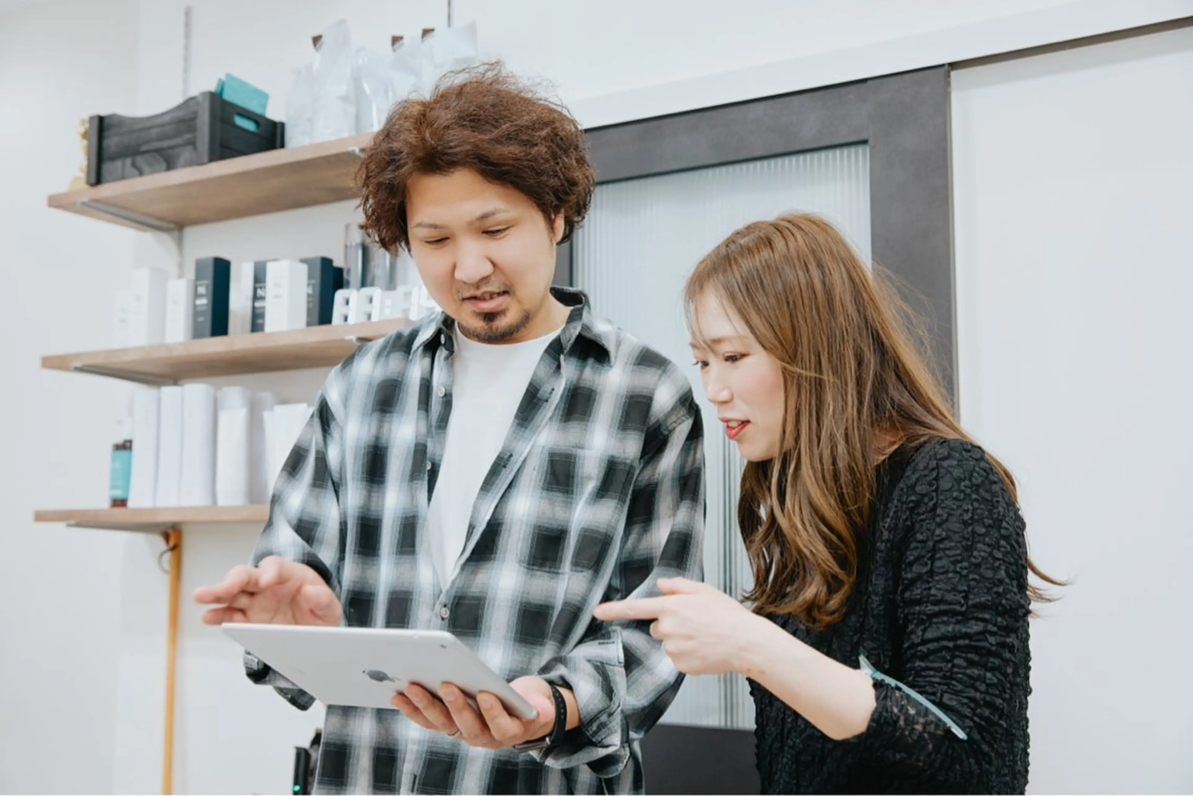naka.naka 東中野のヘアスタイル
