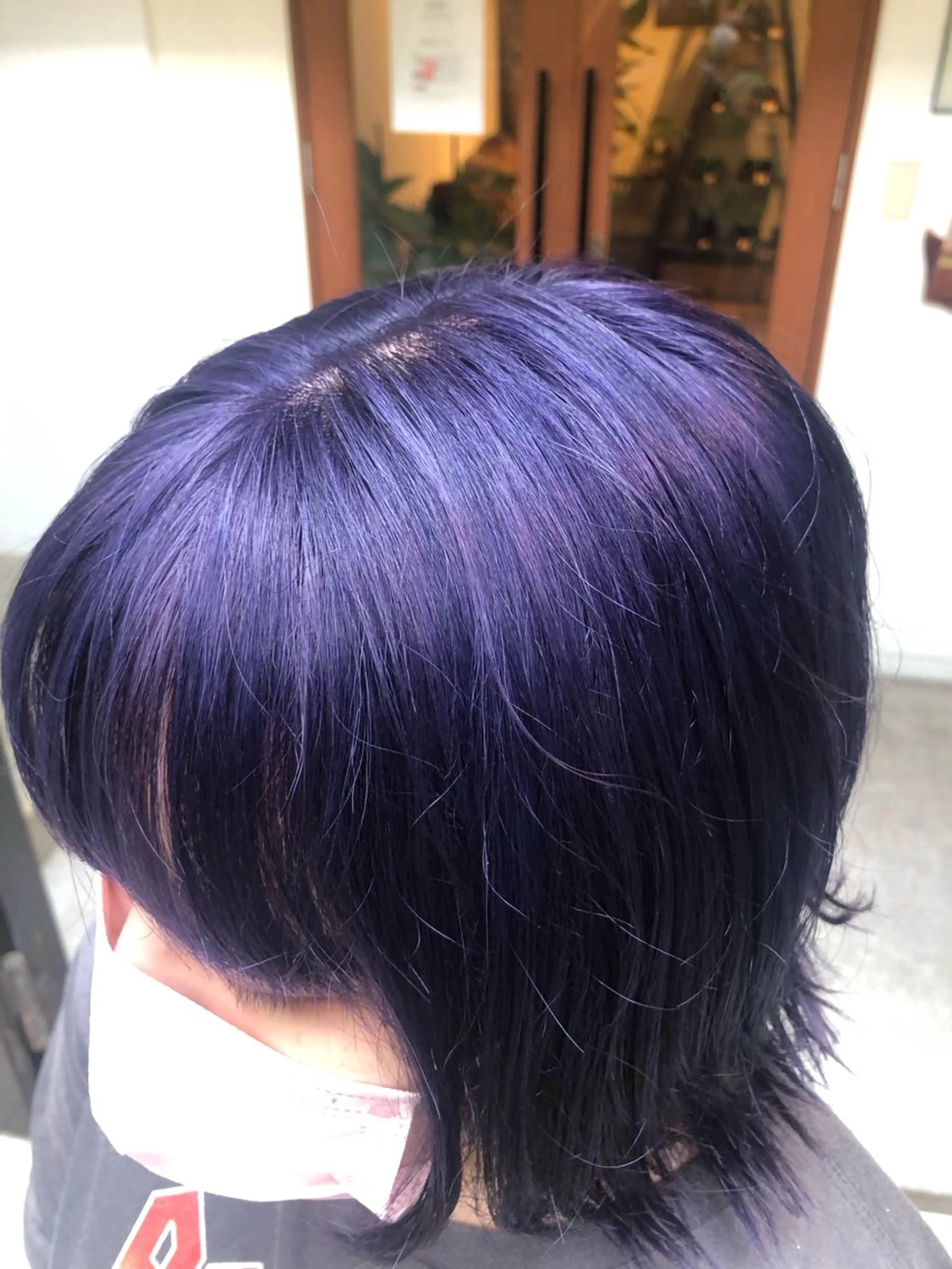 ミディアム カラー ブリーチ パープルカラー 竹内 絢香のヘアスタイル