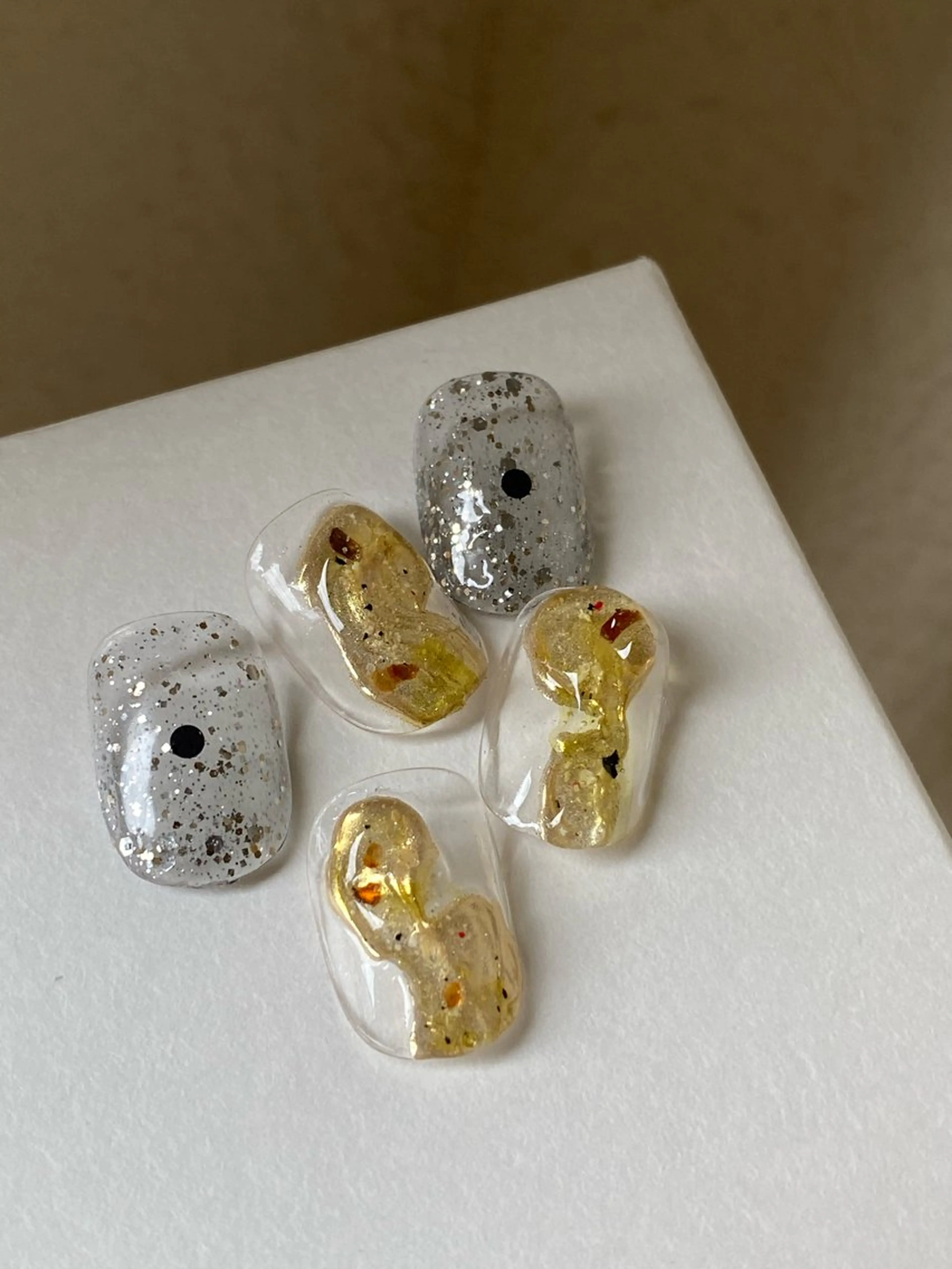 ネイル 成人式 フレンチネイル ジェルネイル ガーリー マグネットネイル ハンドネイル 草加ニュアンスネイル 🌚hersのネイルデザイン