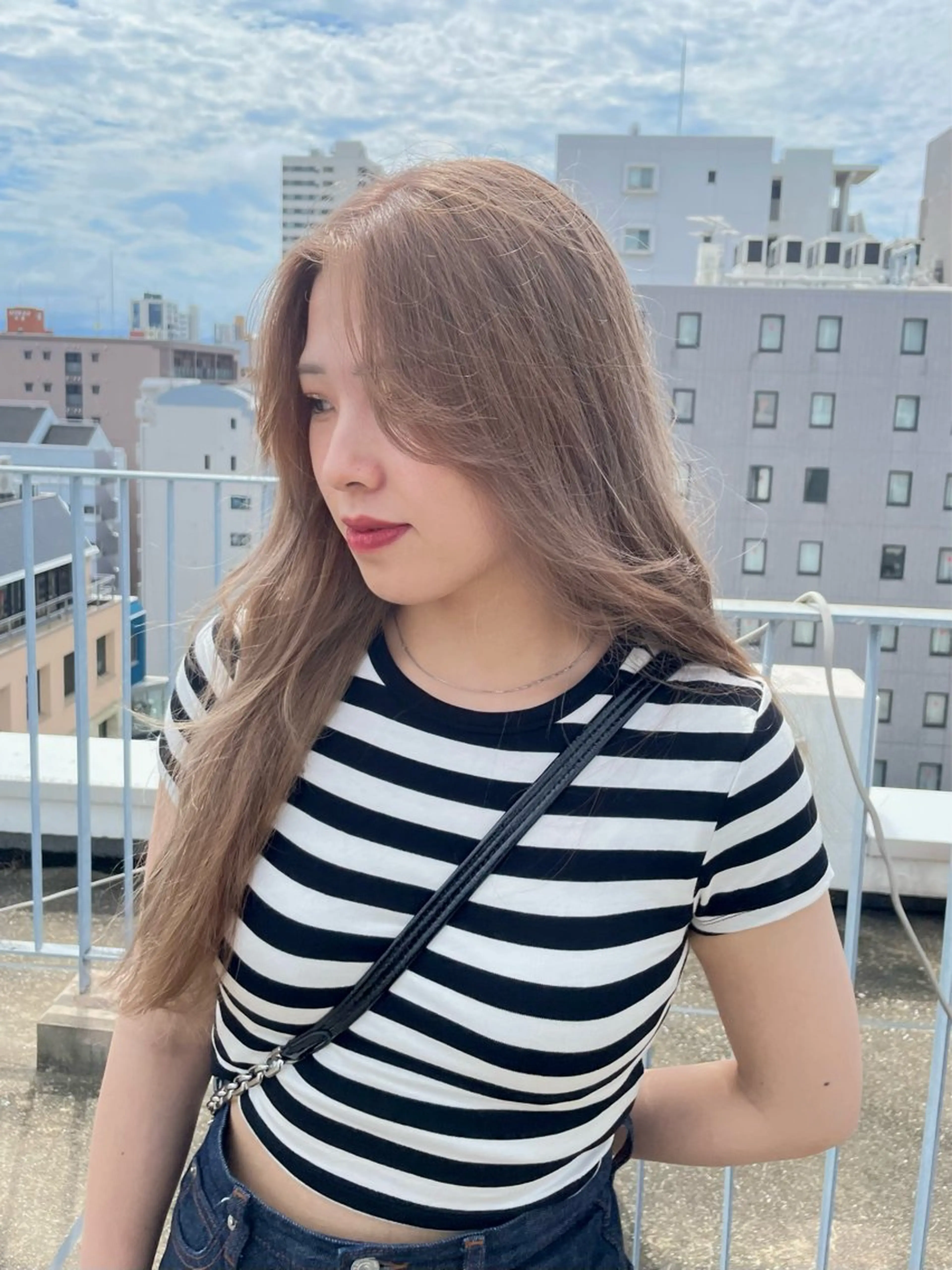 ロング カラー ベージュカラー ミルクティーベージュ ヘアカラー トリートメント lani hair salon所属・SHOTO ハイトー ン/ブロンドカラーのヘアスタイル