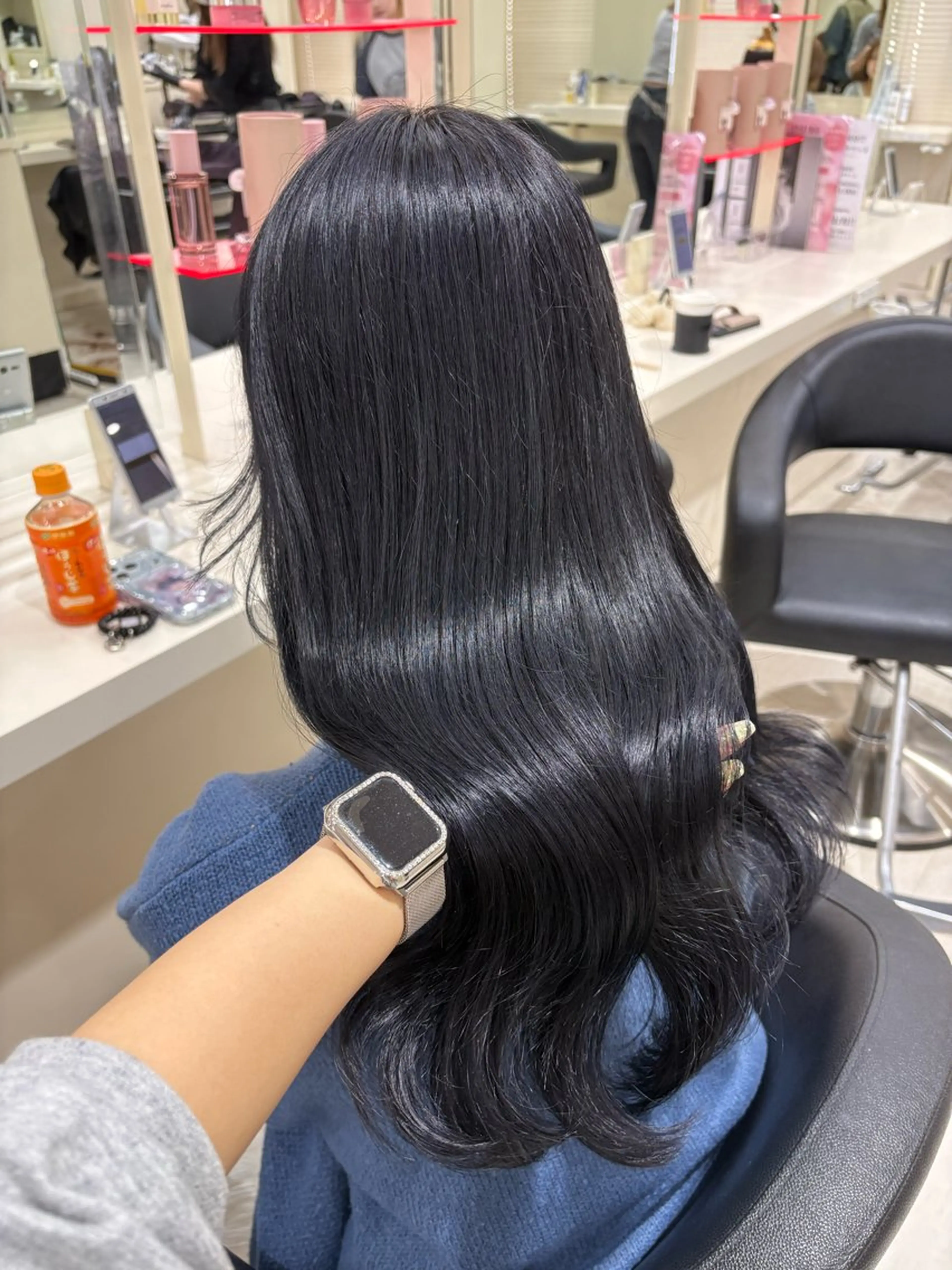 ミディアム カラー ヘアアレンジ ヘアカラー 💟RINNA 艶カラー💟のヘアスタイル