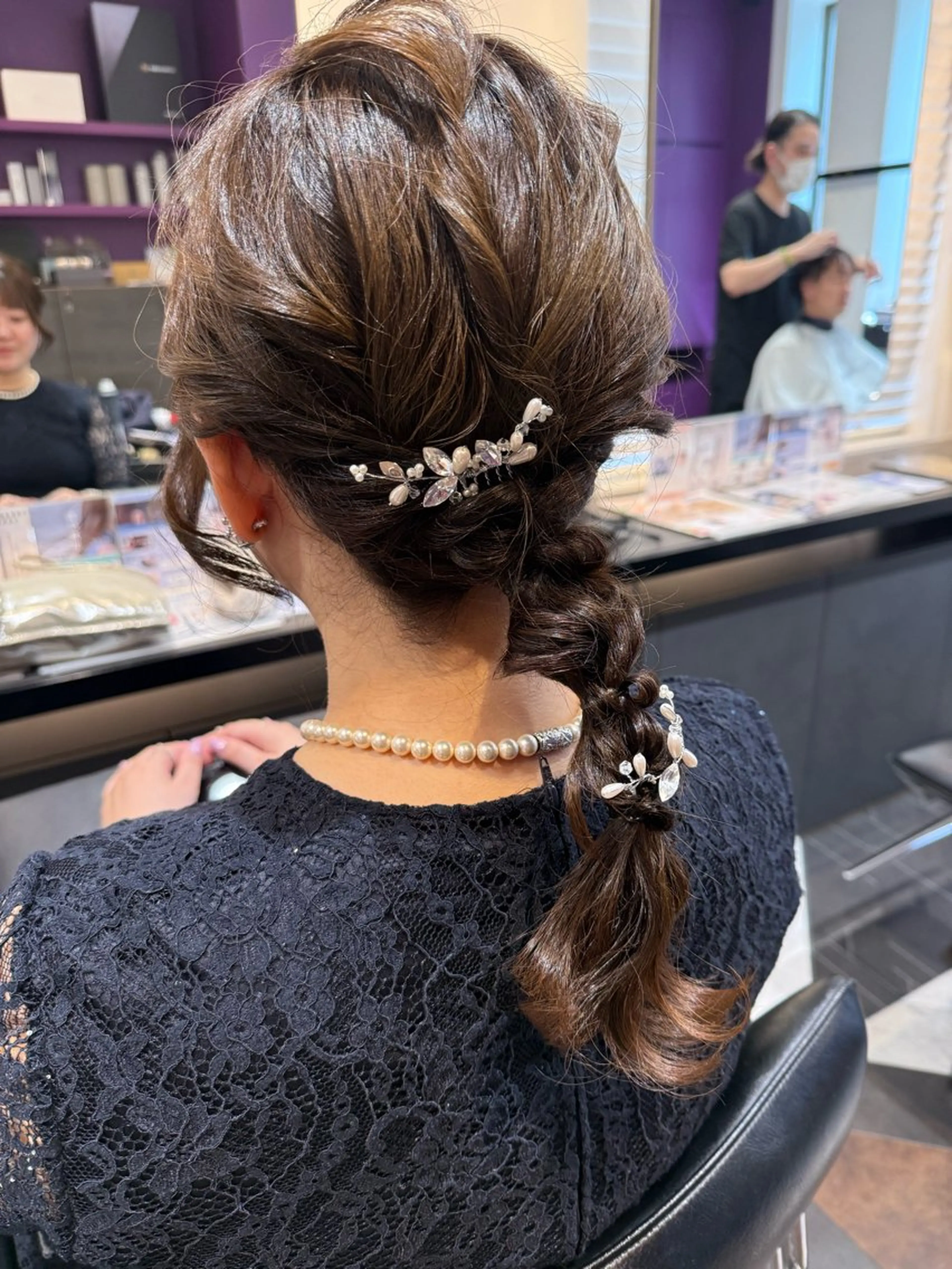 セミロング ヘアアレンジ 玉ねぎヘアー 加藤 まりえのヘアスタイル