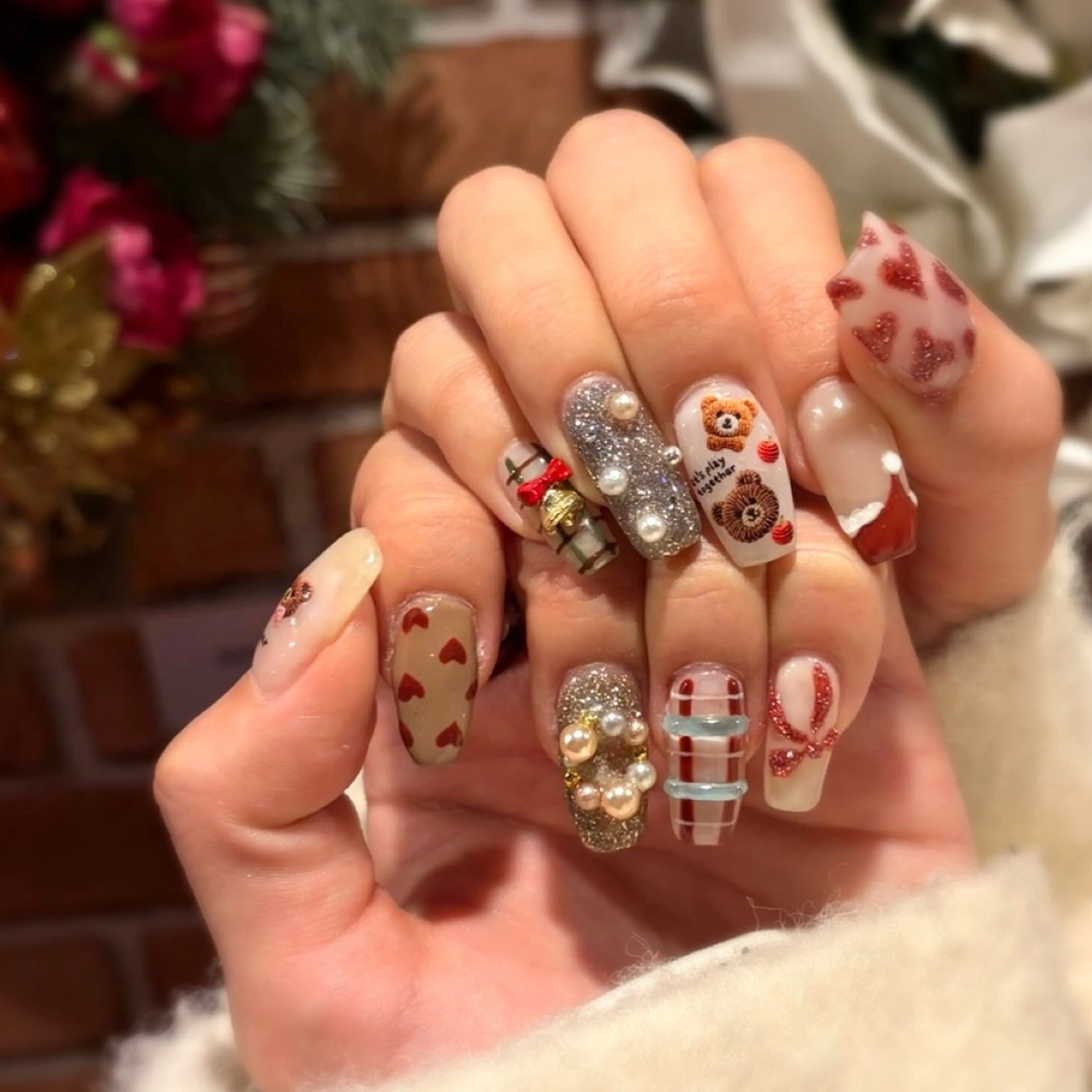 ネイル ハート ラメ(グリッター) ワンカラーネイル 冬ネイル クリスマス eight横浜☁️ くまべのネイルデザイン