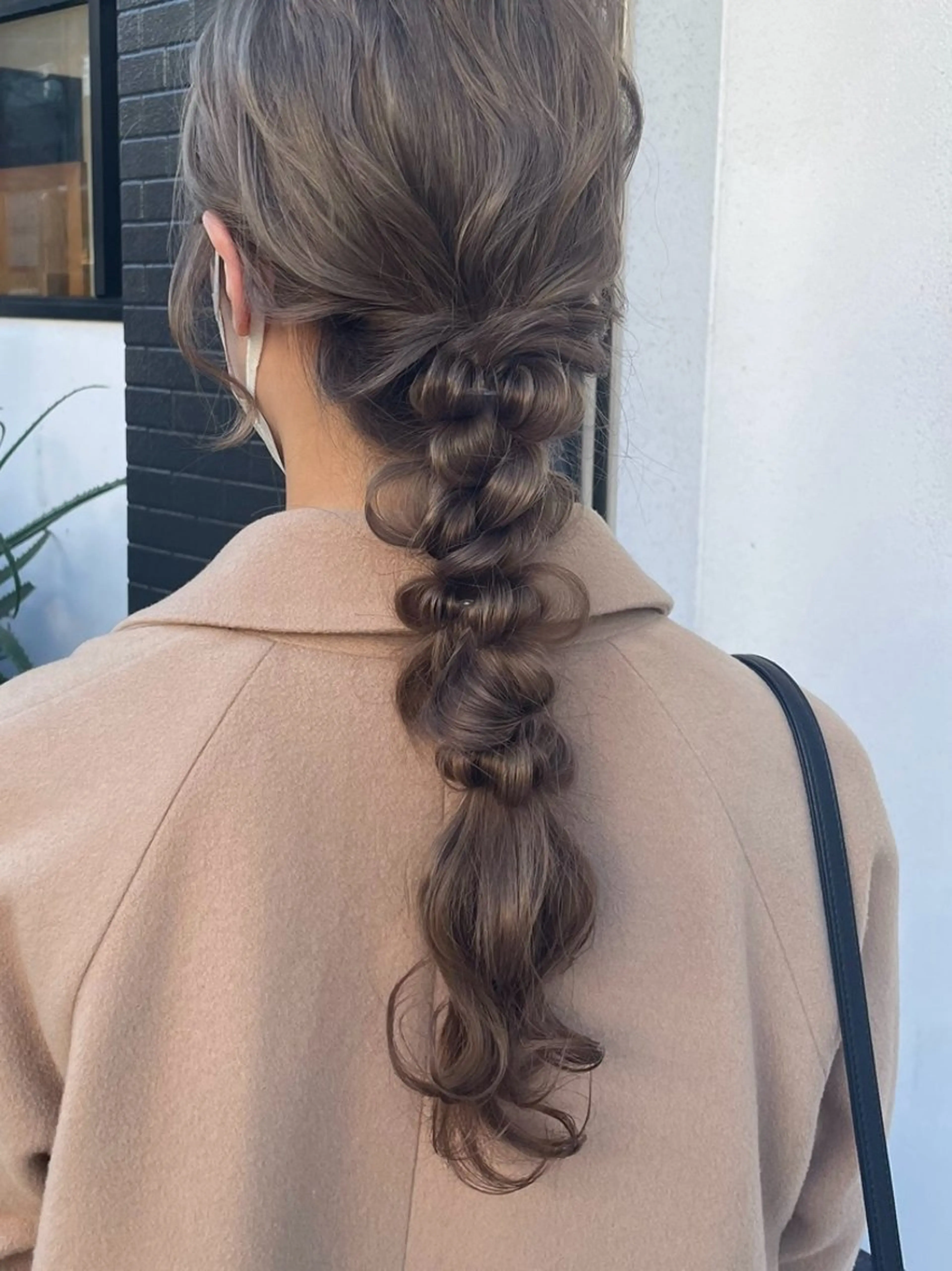 ロング ヘアアレンジ くすみベージュカラー 🪻HARUKAのヘアスタイル