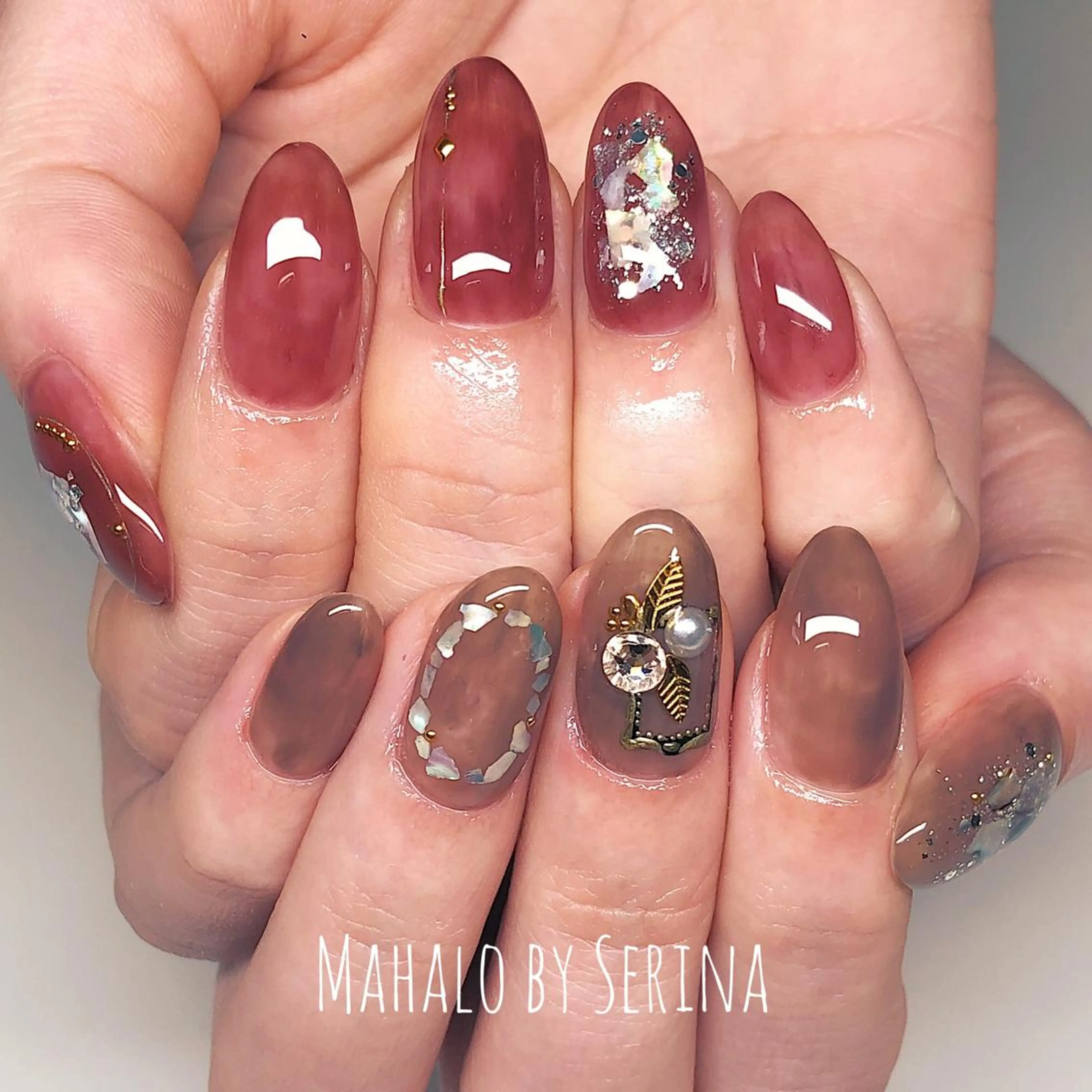 ショート カラー ネイル SUNNY BAE. SERINAのネイルデザイン