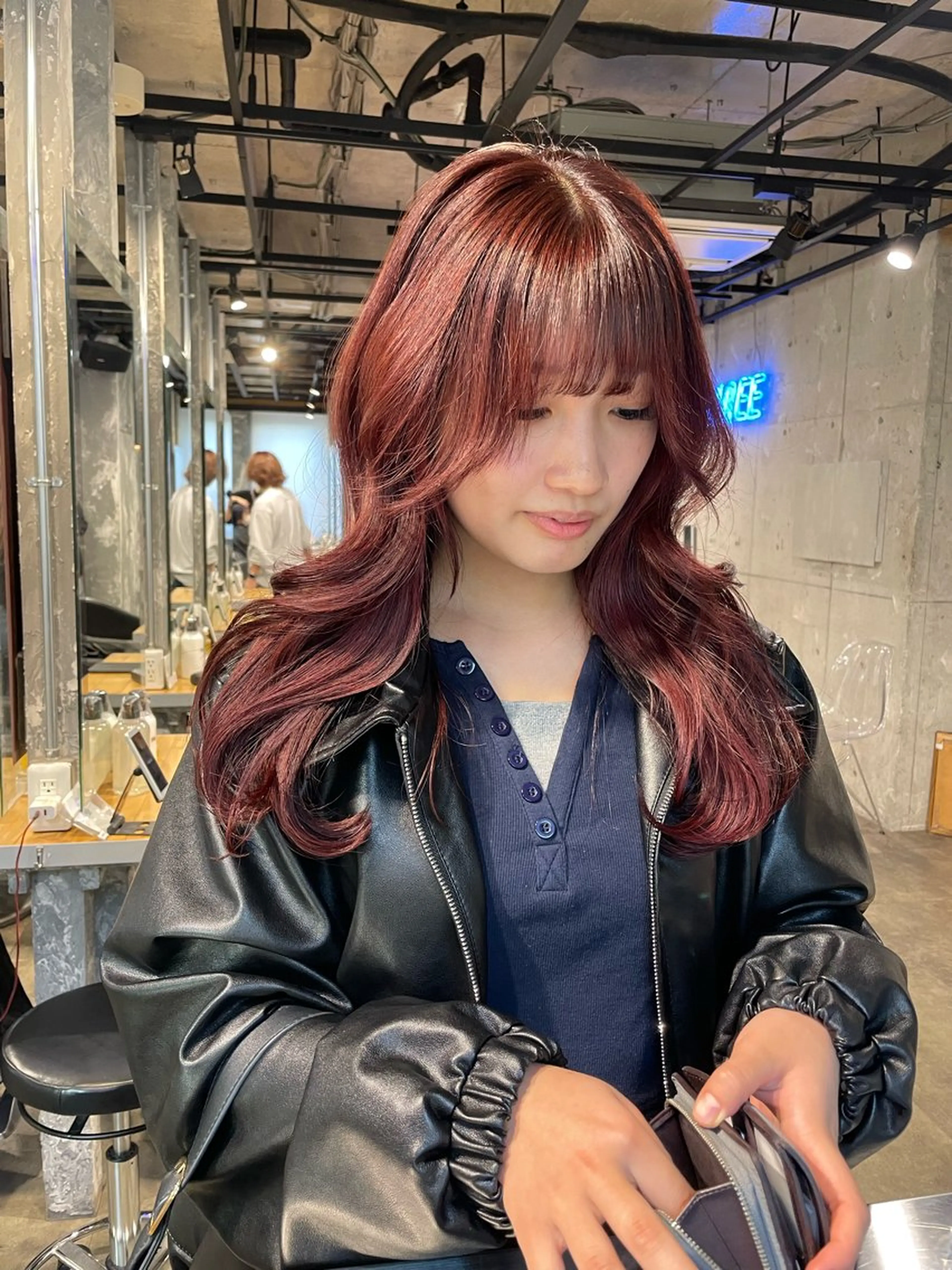 ミディアム カラー カット ヘアカラー トリートメント ヘアセット 艶髪/透明感🪽 DISCO🪽のヘアスタイル