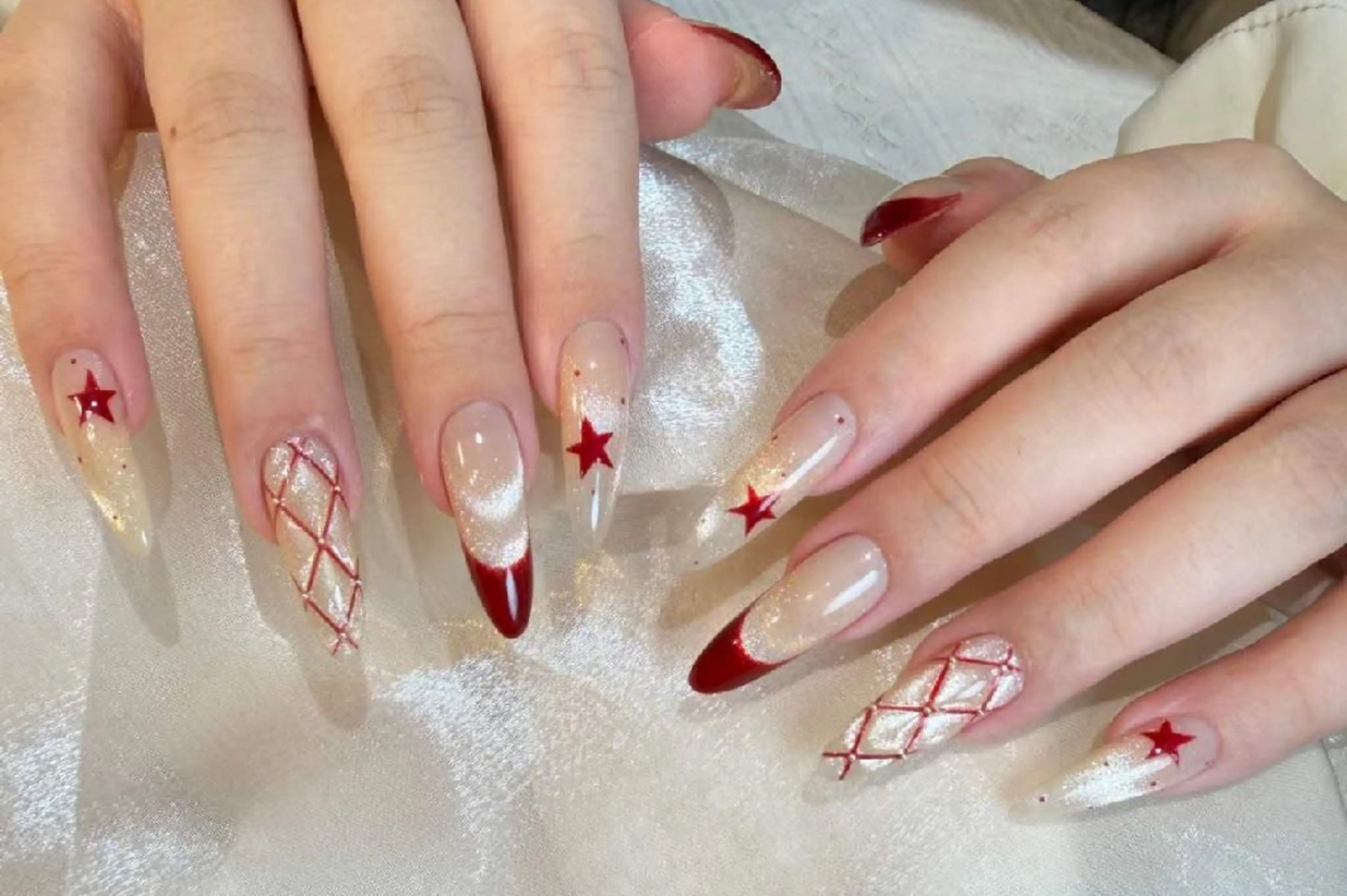 ネイル 小島 阿佑美のネイルデザイン