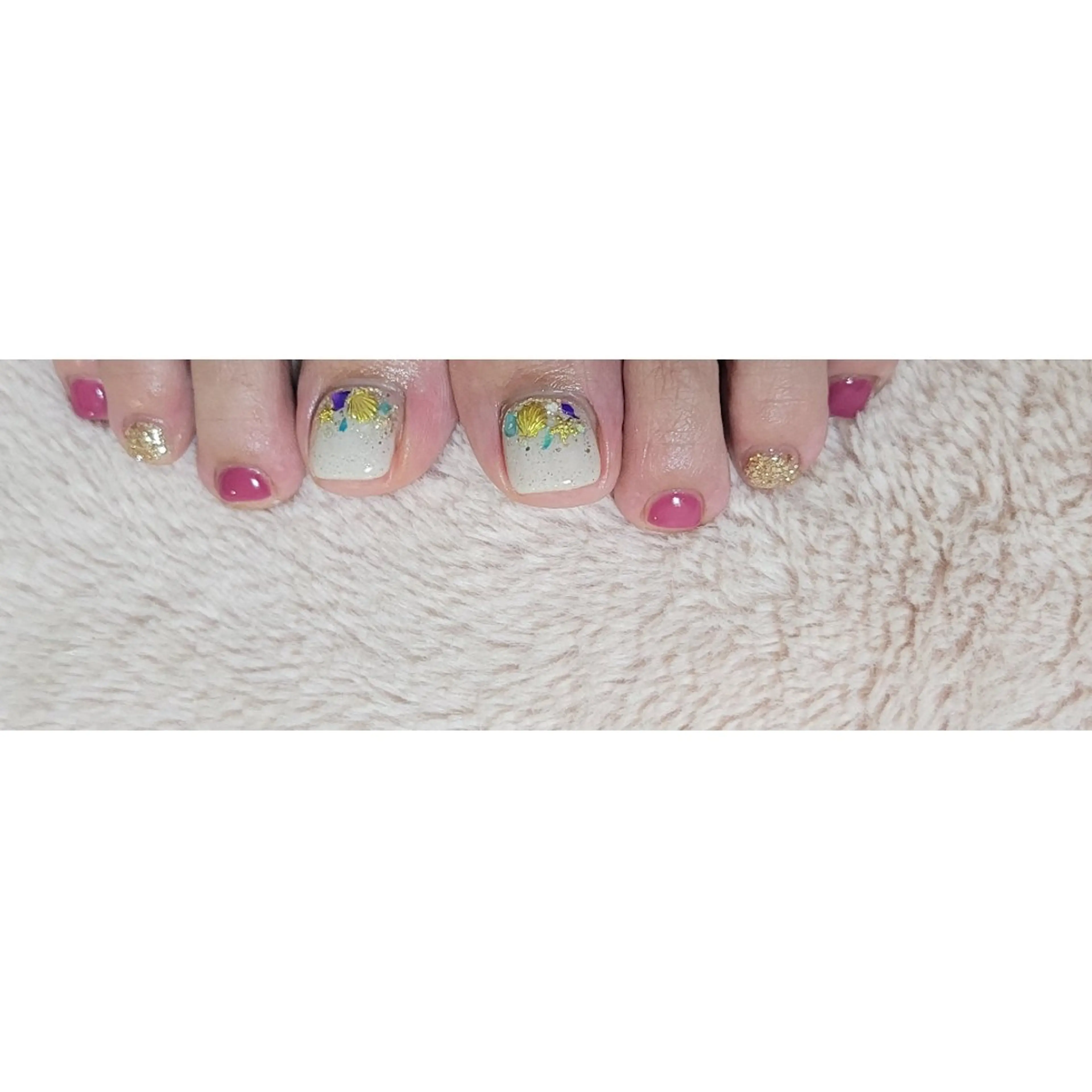 ネイル フットネイル ネイルサロンほっこり kanaのネイルデザイン