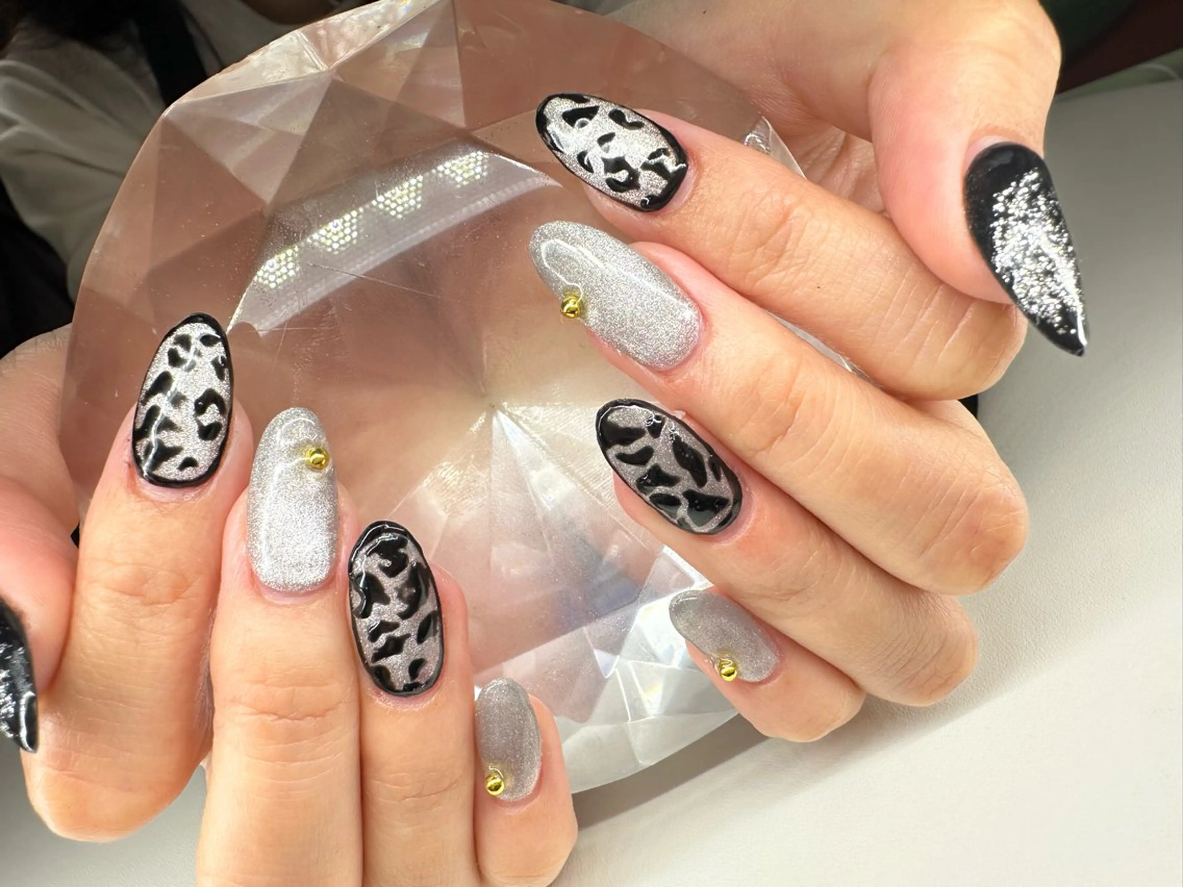 ミディアム ハンドネイル YOKOSUKA🌊 NAIL🌿🫧💛のネイルデザイン