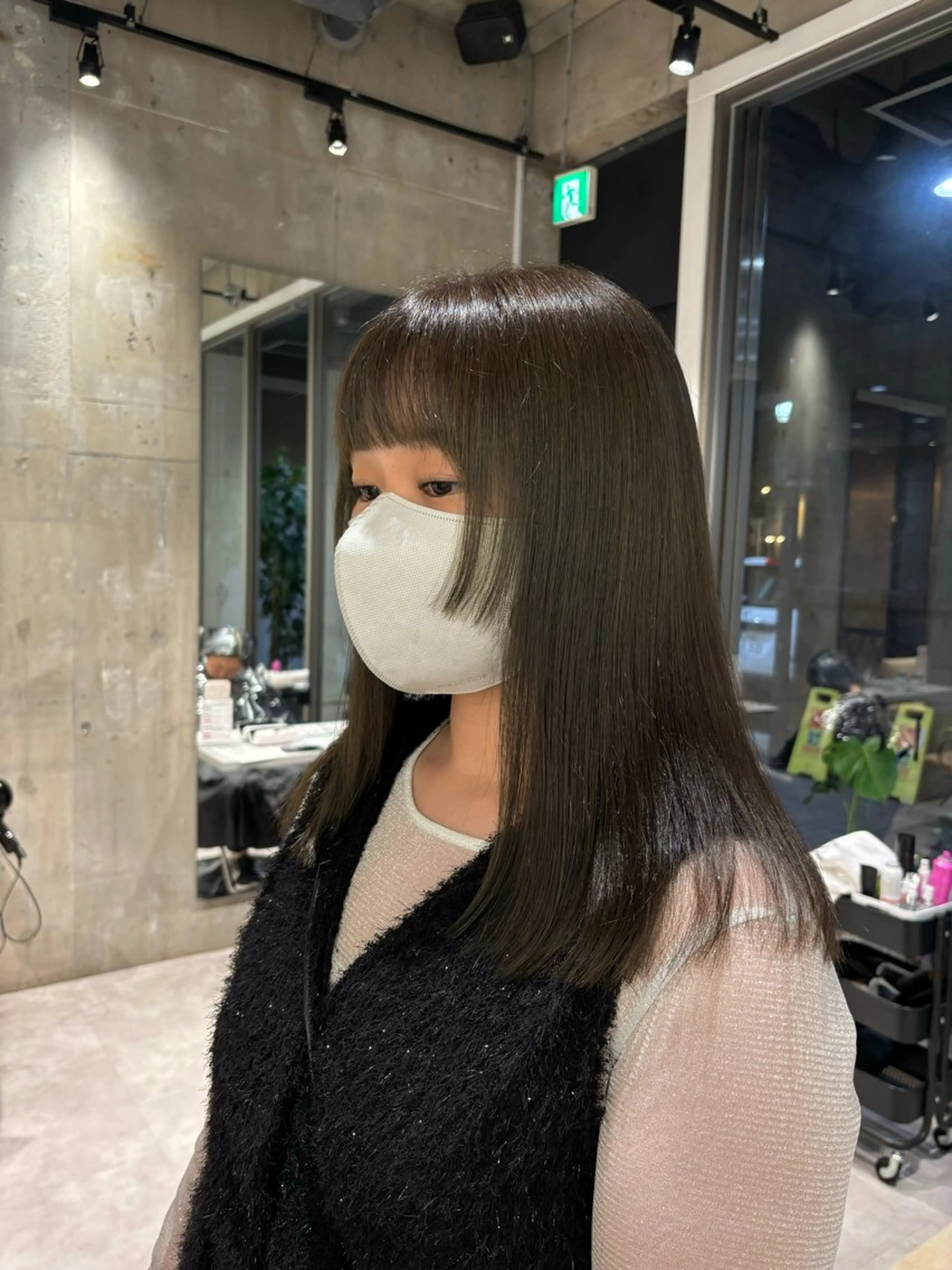 セミロング 姫カット カット ヘアカラー mina🪐立川駅/ 無料ショートカットのヘアスタイル