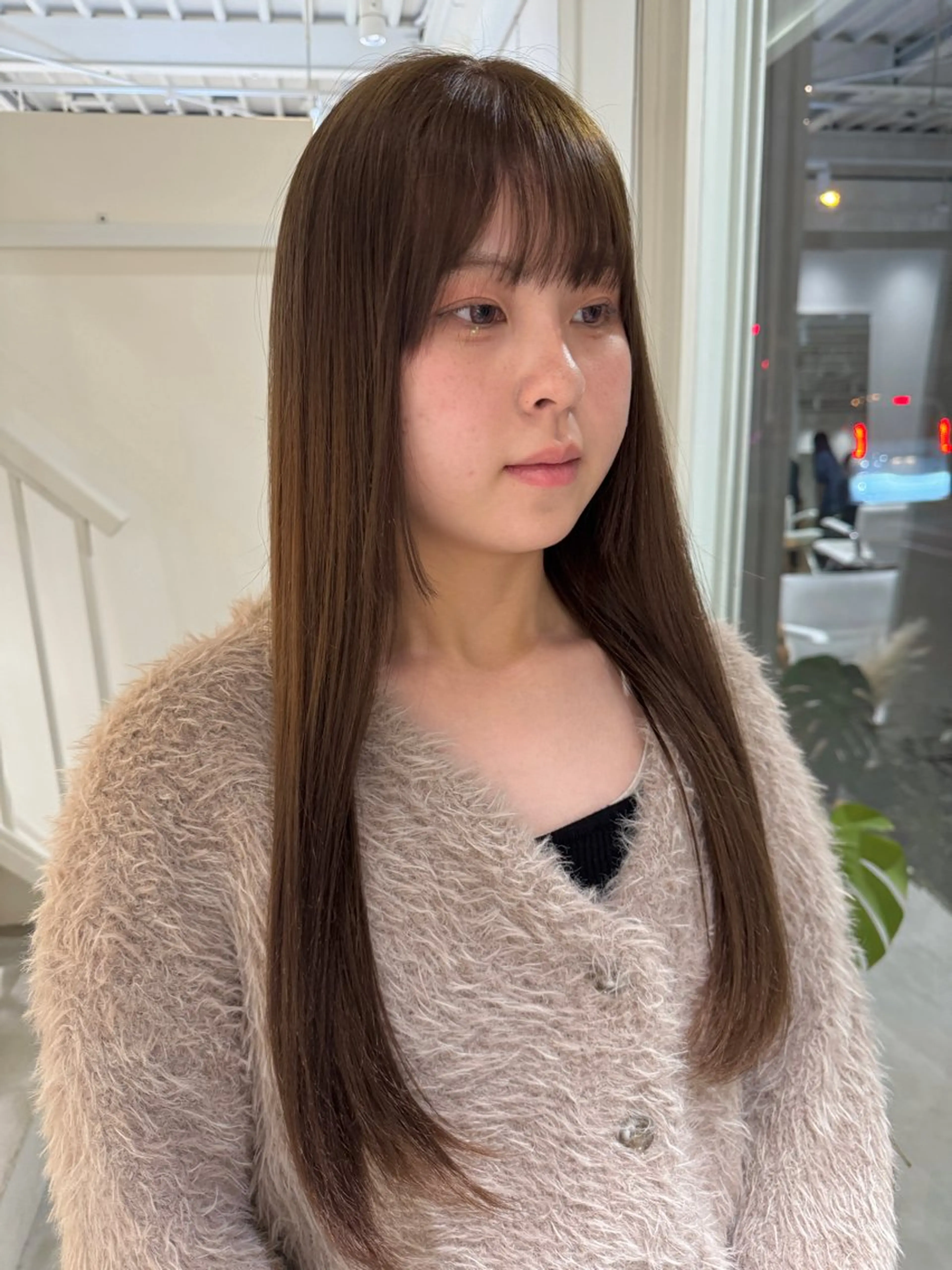 ロング カラー ブリーチ 縮毛矯正 本田 実可子のヘアスタイル