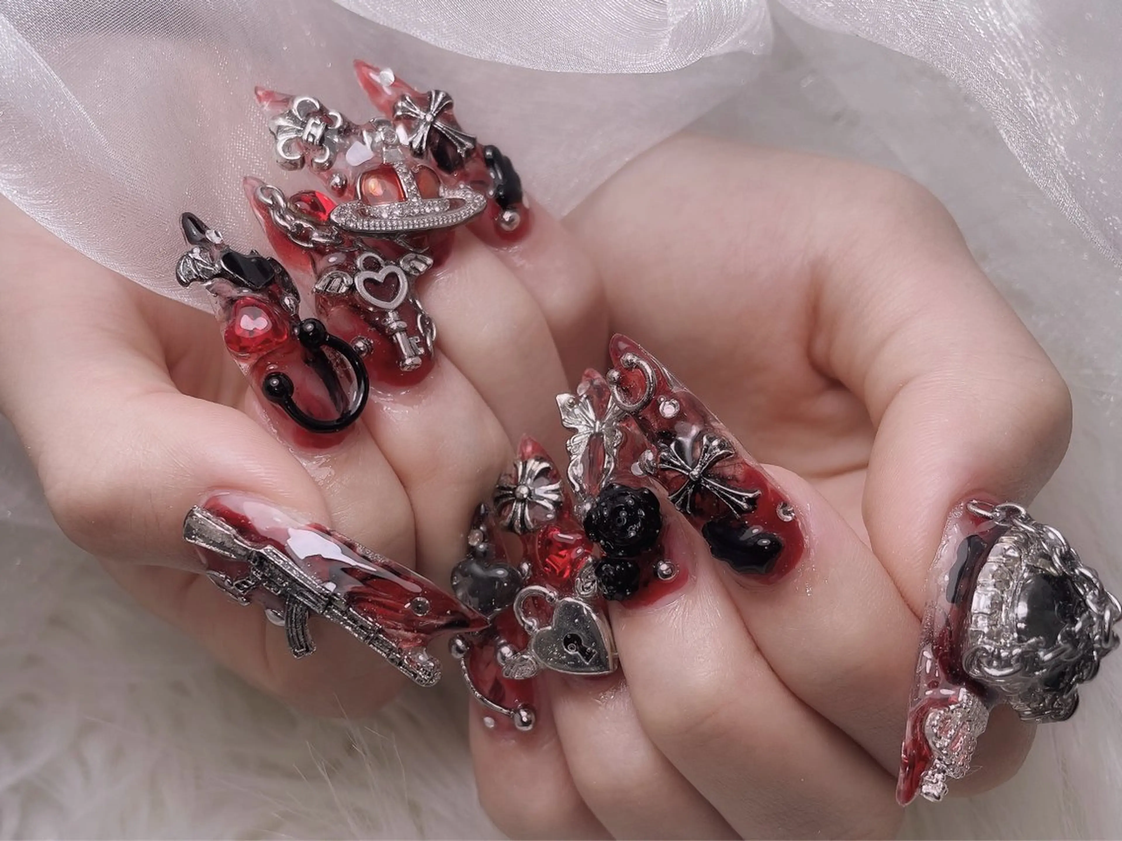 ネイル ロングネイル マグネットネイル ハンドネイル emu【心斎橋店】 michinaのネイルデザイン