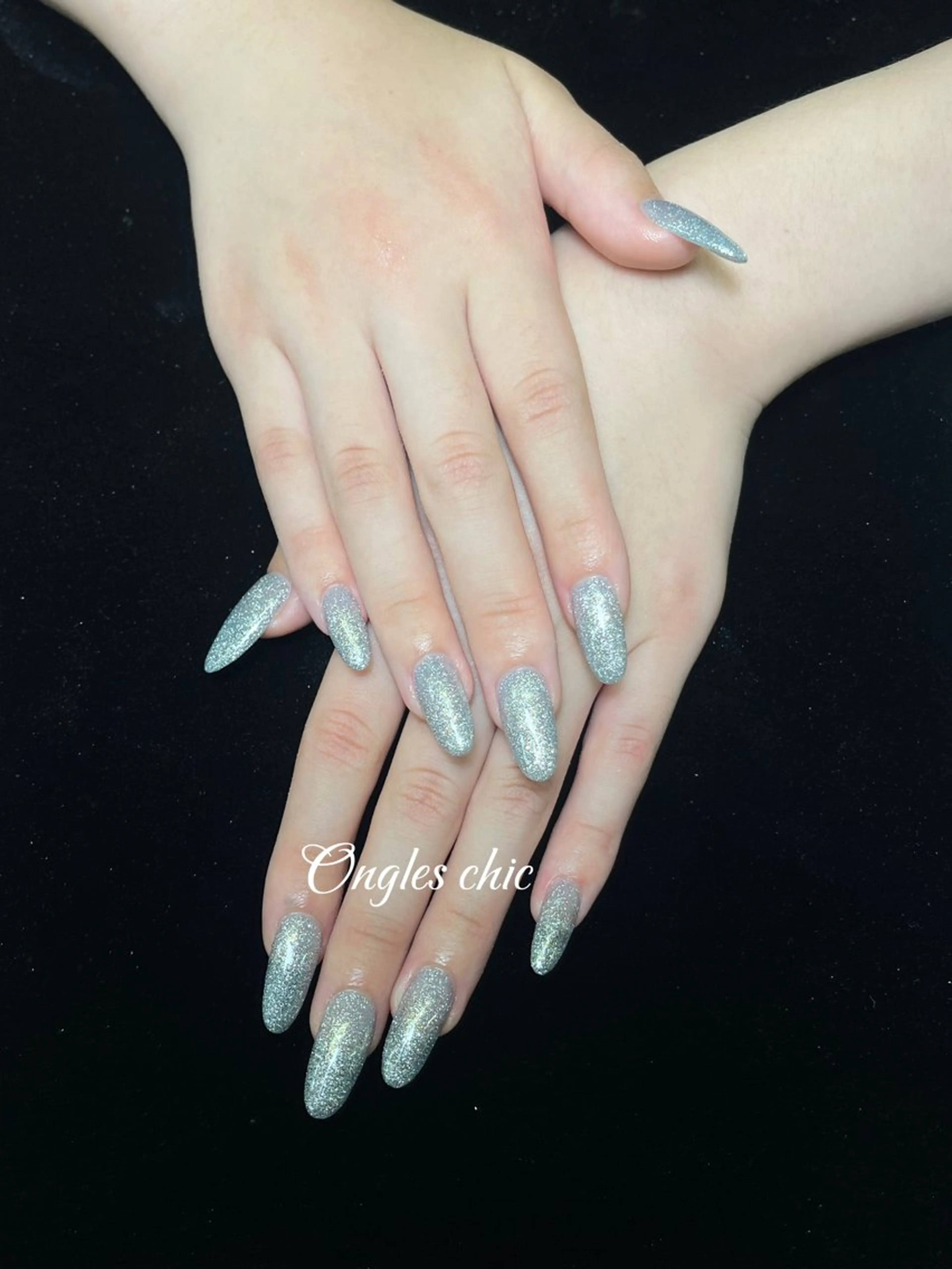 ネイル ハンドネイル ongles chicのネイルデザイン