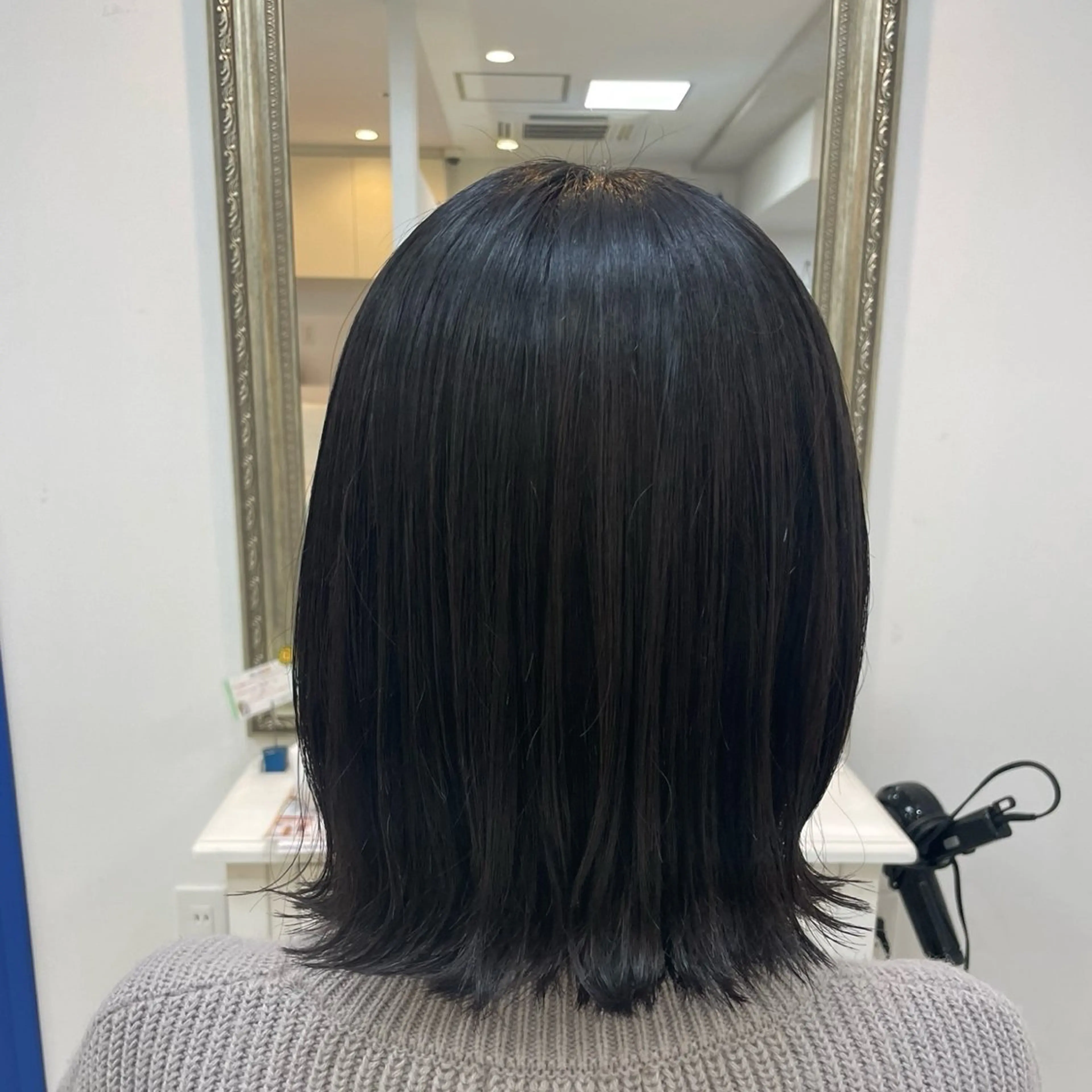 ショート カラー ヘアアレンジ 黒髪 ブルーカラー ブルーブラック 町田 あみのヘアスタイル