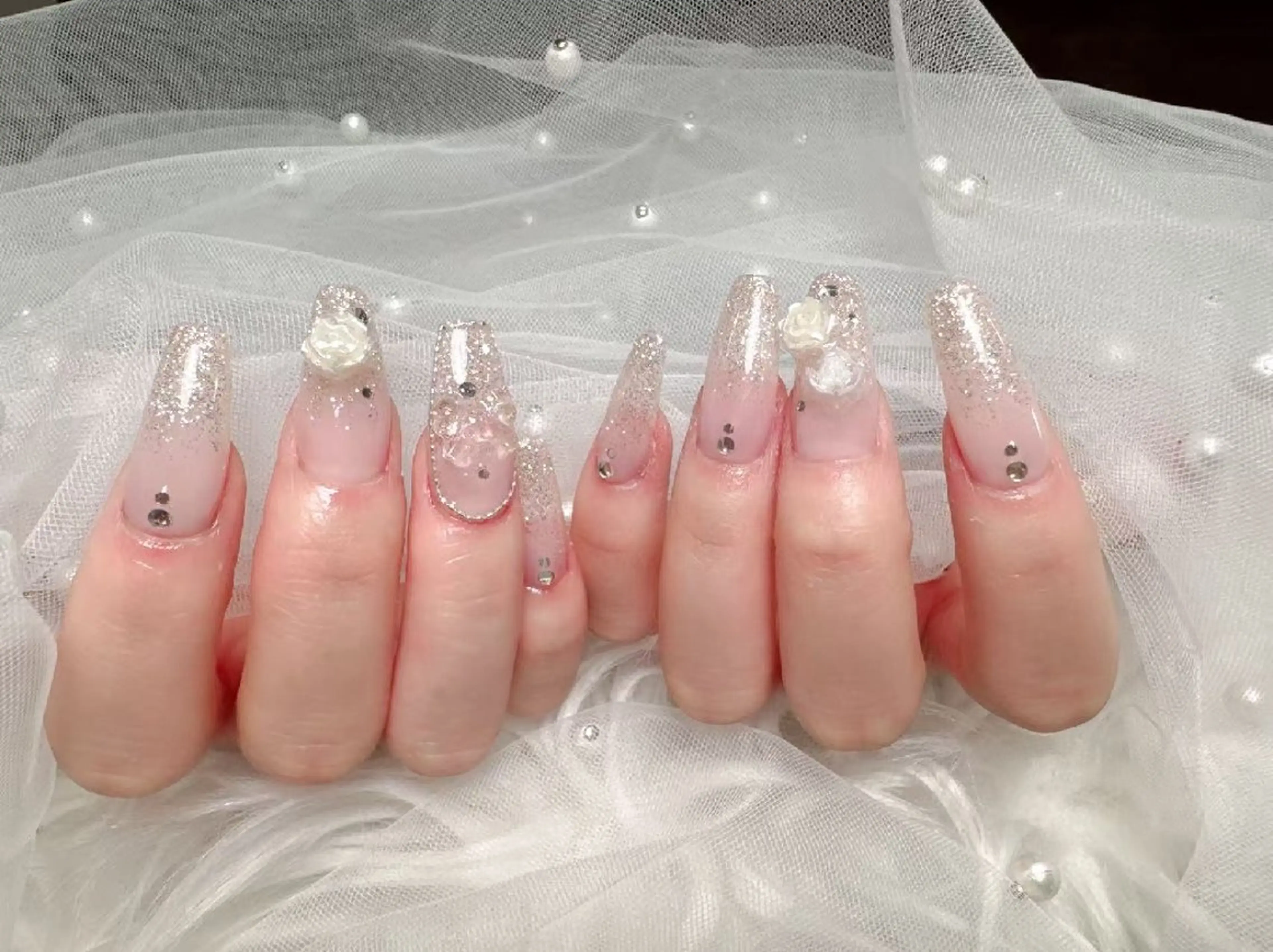 ネイル ENsalon AKIRAのネイルデザイン