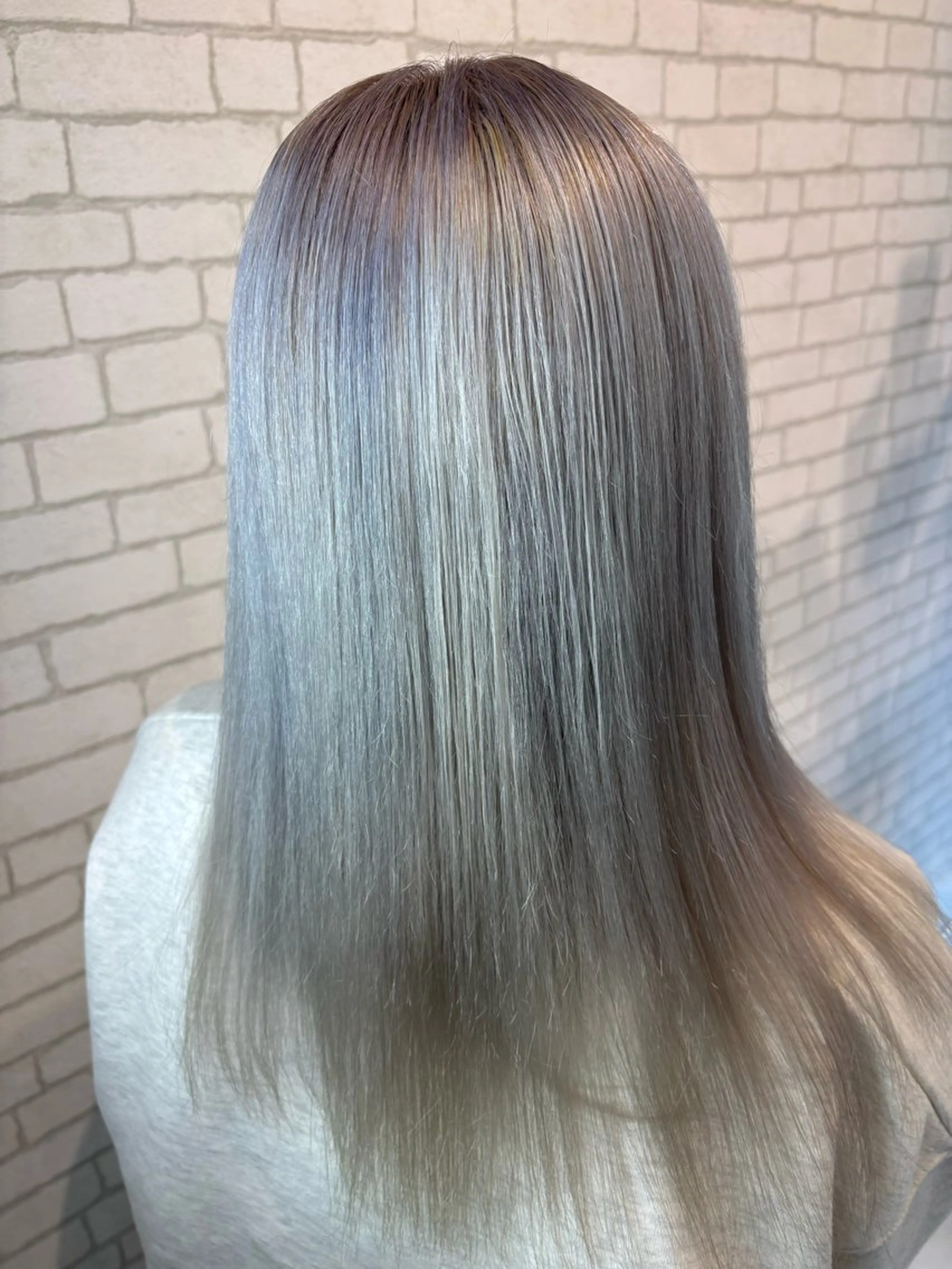 カラー ヘアカラー 篠田 綾乃のヘアスタイル