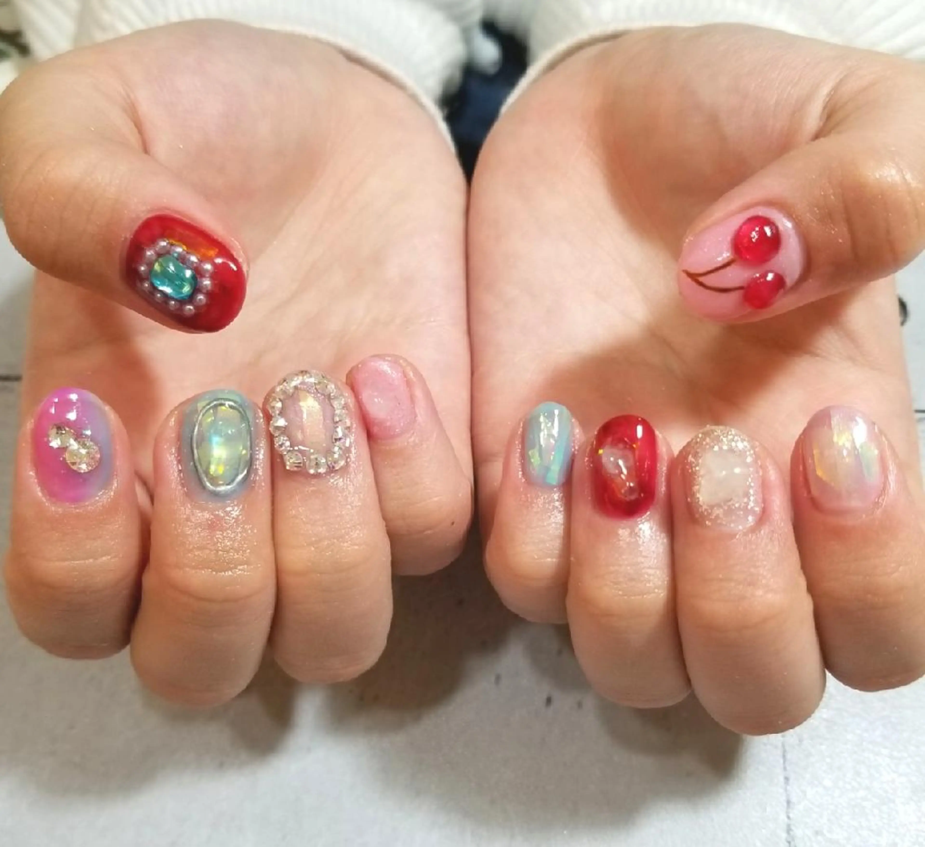 ネイル アートネイル nijiiro🌈 サトウのネイルデザイン