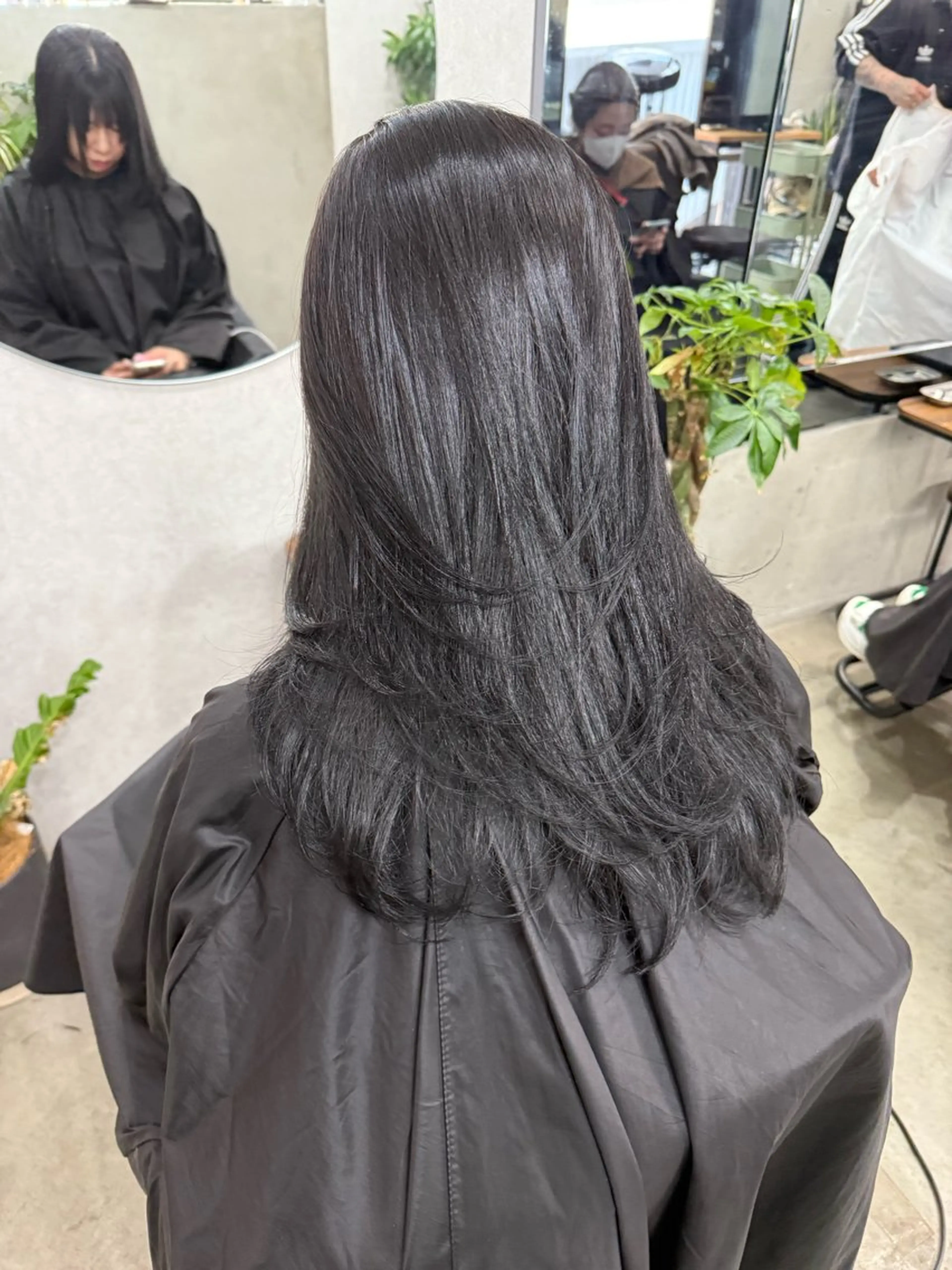 ロング カラー レイヤーカット AIRI layer cut hairのヘアスタイル