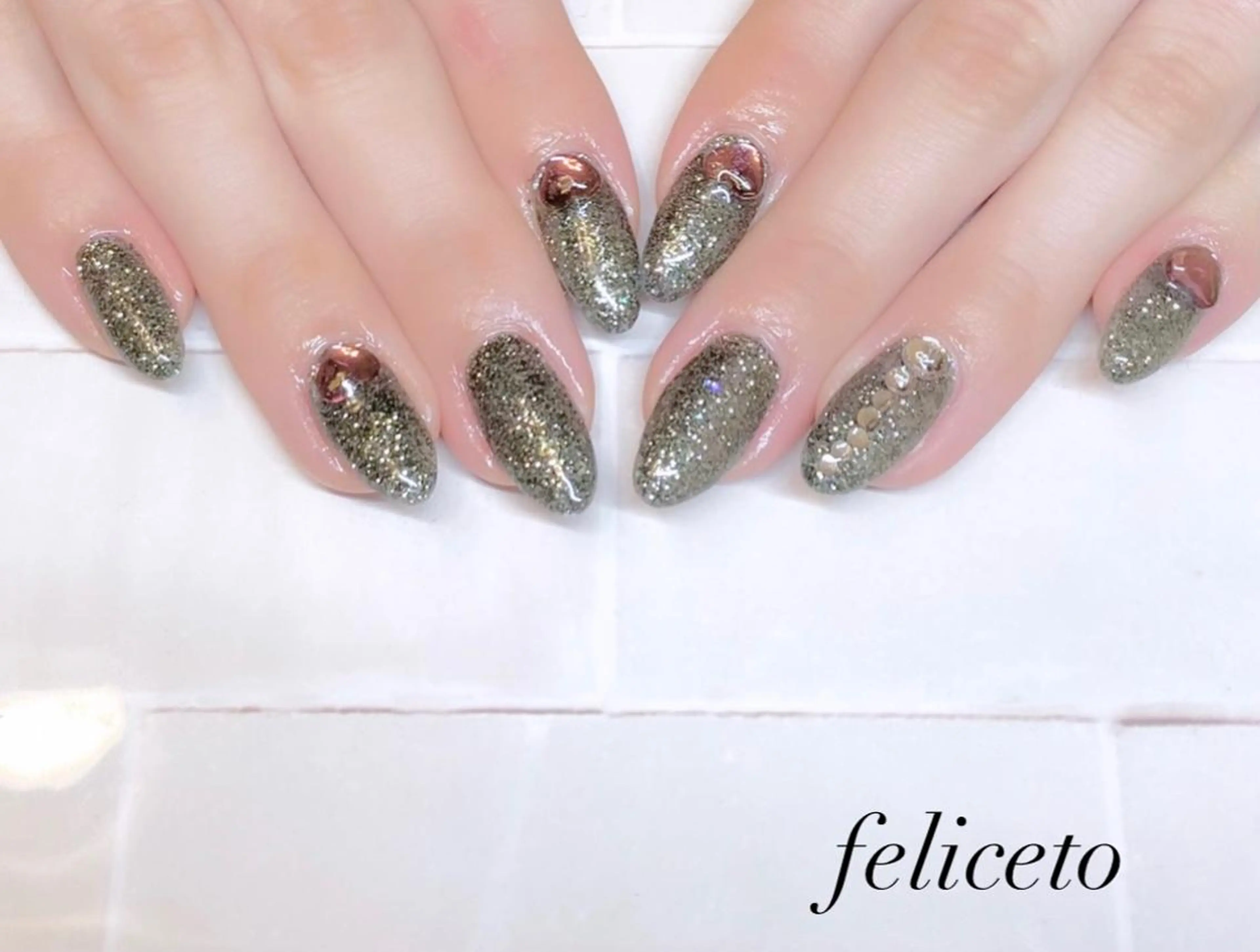 ネイル ハート ラメ(グリッター) feliceto_nail所属・Honokaホノカ nailのエステ・リラクイメージ