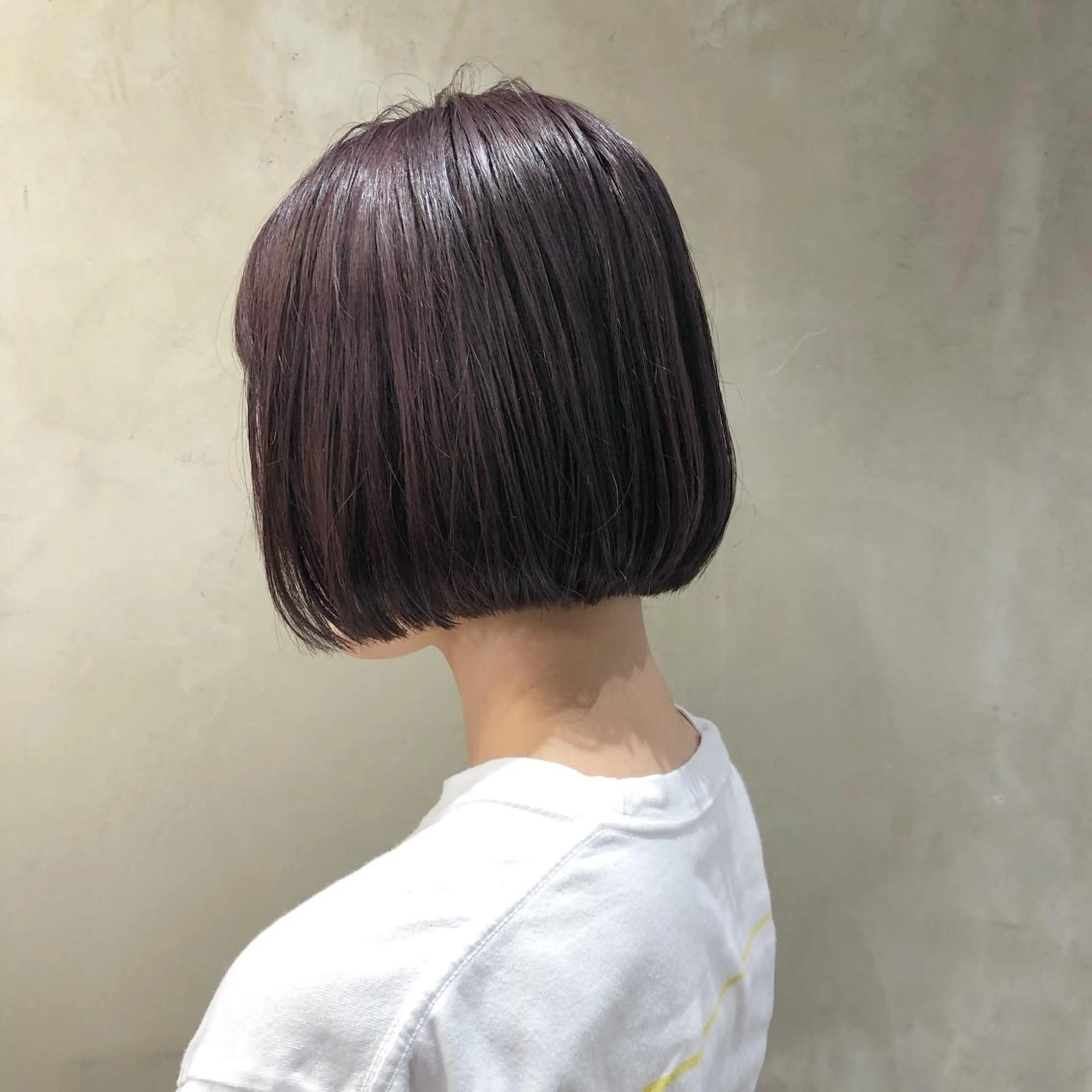 カラー ニシオカ タクヤのヘアスタイル