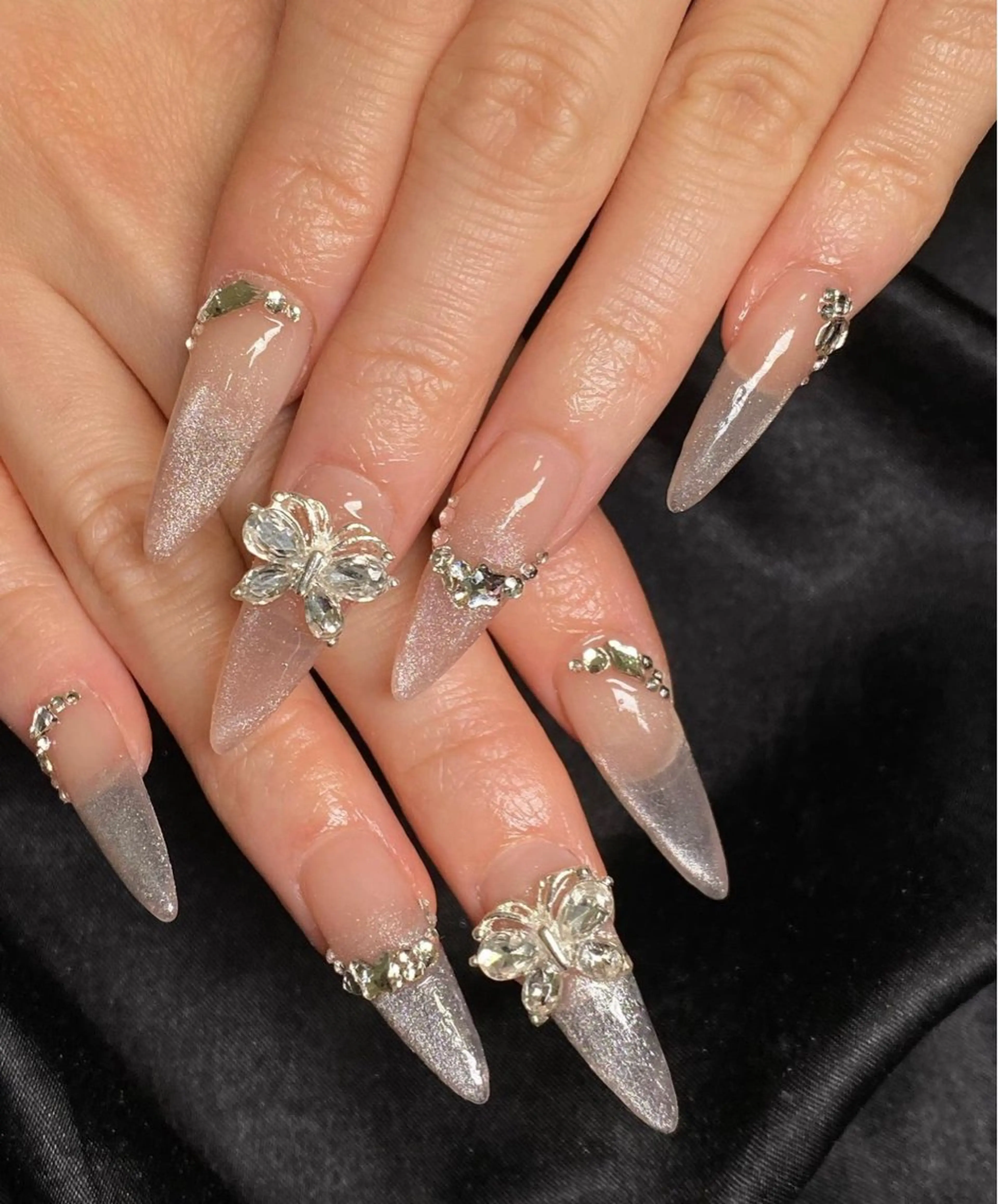 ロング nina beautyのネイルデザイン