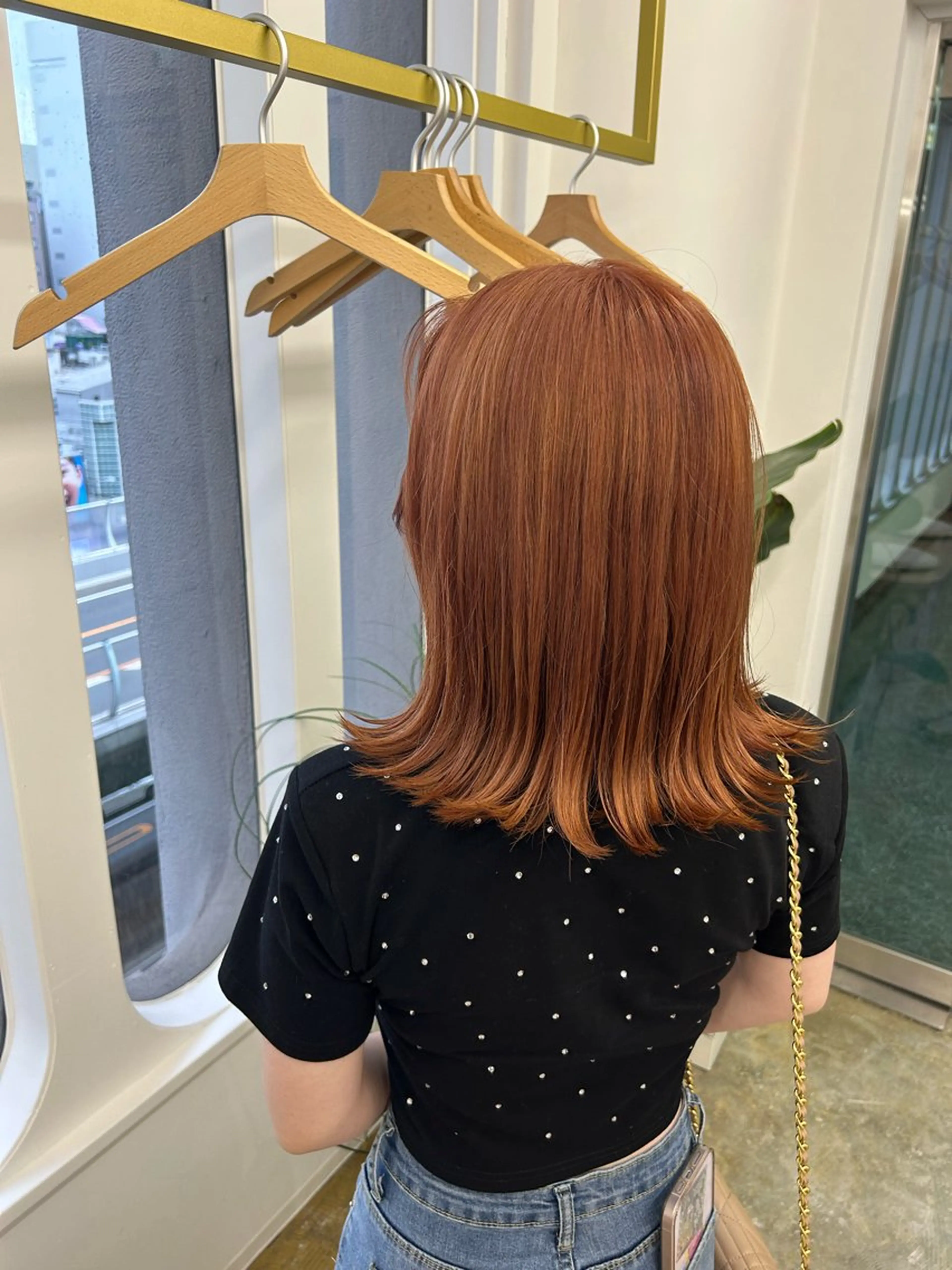 セミロング カラー ブリーチ Nanaha /レイヤーカットのヘアスタイル