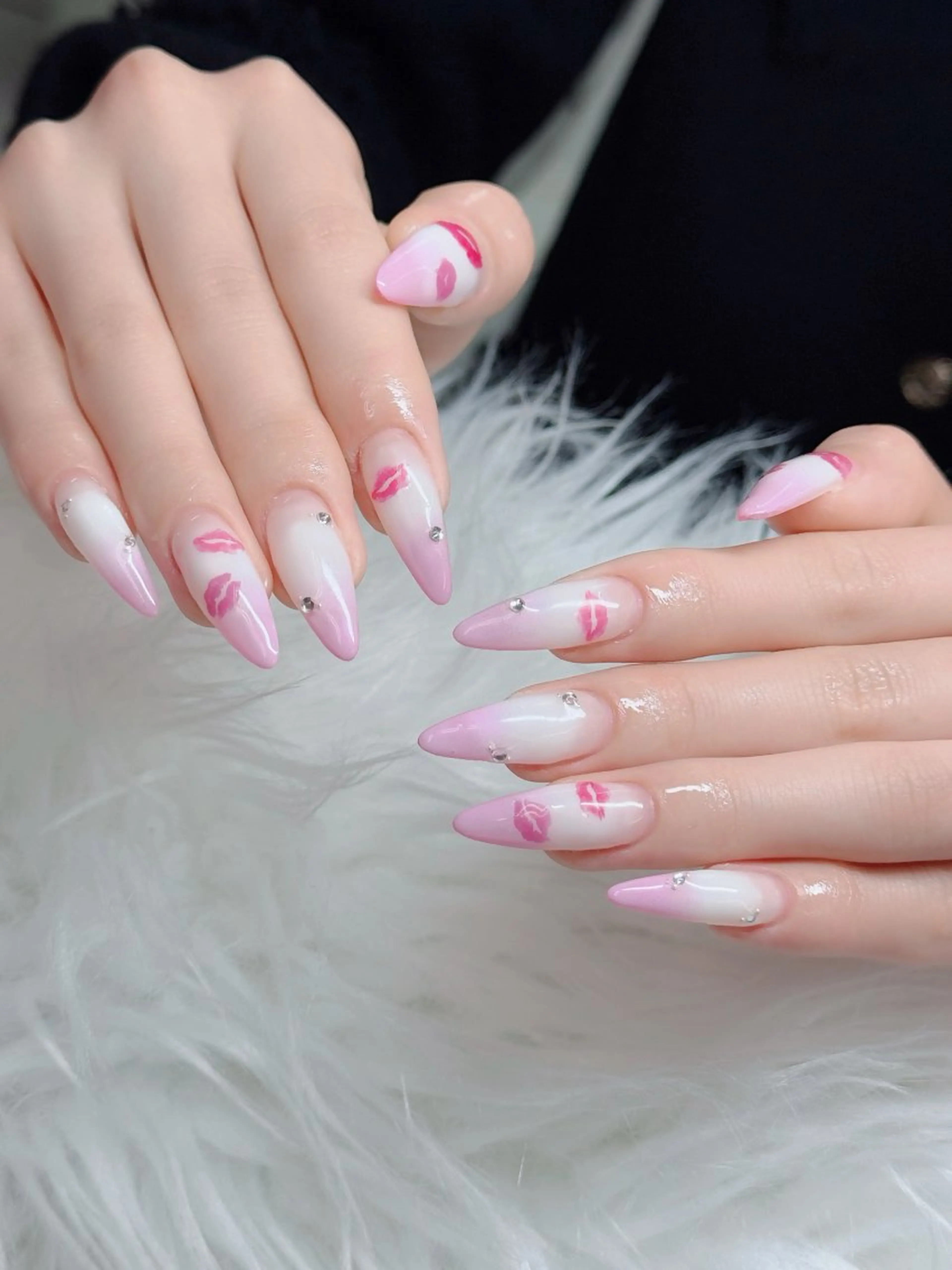 ネイル アートネイル フレンチネイル ジェルネイル 韓国ネイル マグネットネイル ハンドネイル Lenie Nailsのネイルデザイン