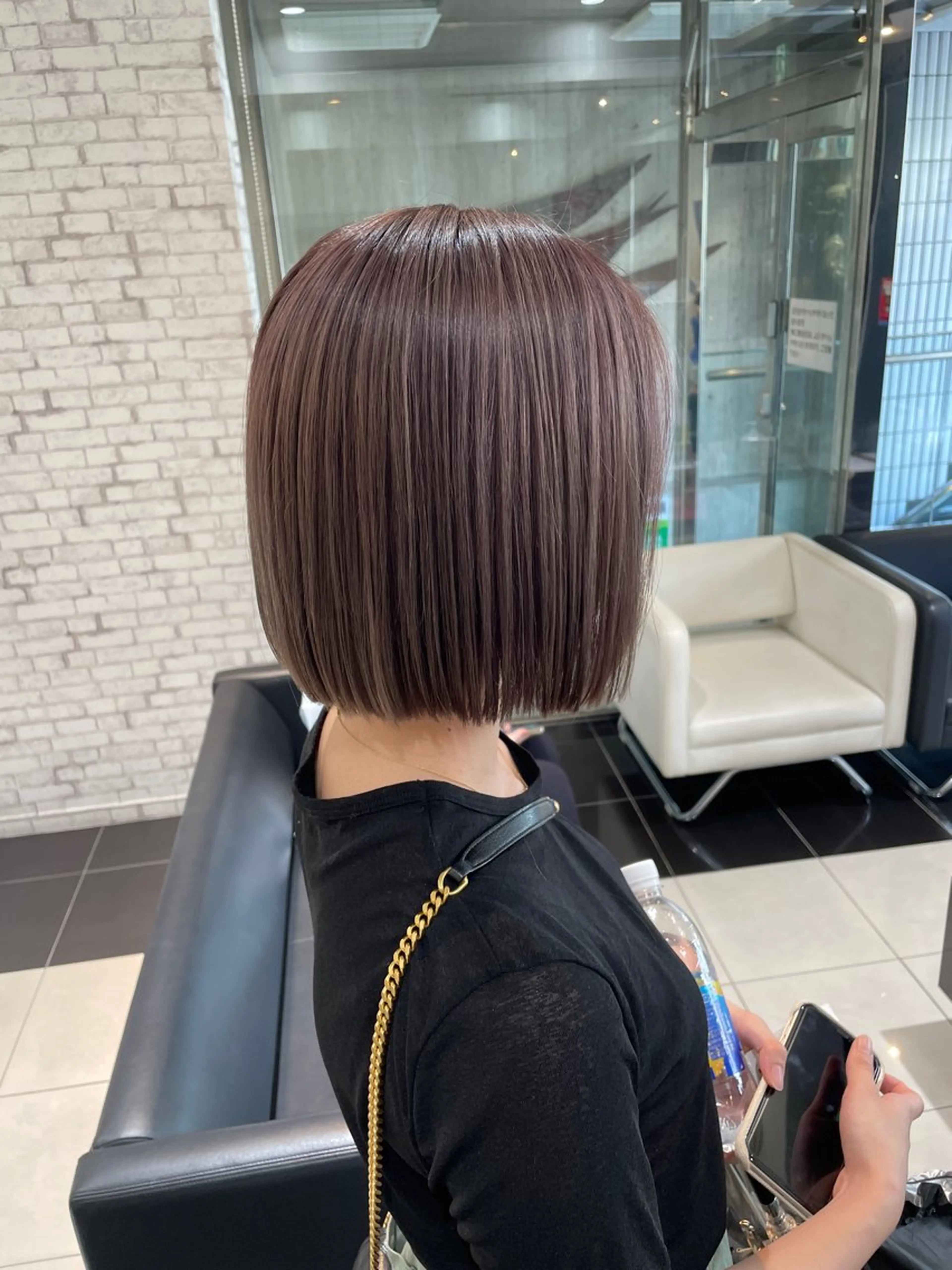 ショート カラー 切りっぱなしボブ 透明感カラー イルミナカラー ボブ カット 低ダメージ特化🌱 佐野優斗のヘアスタイル