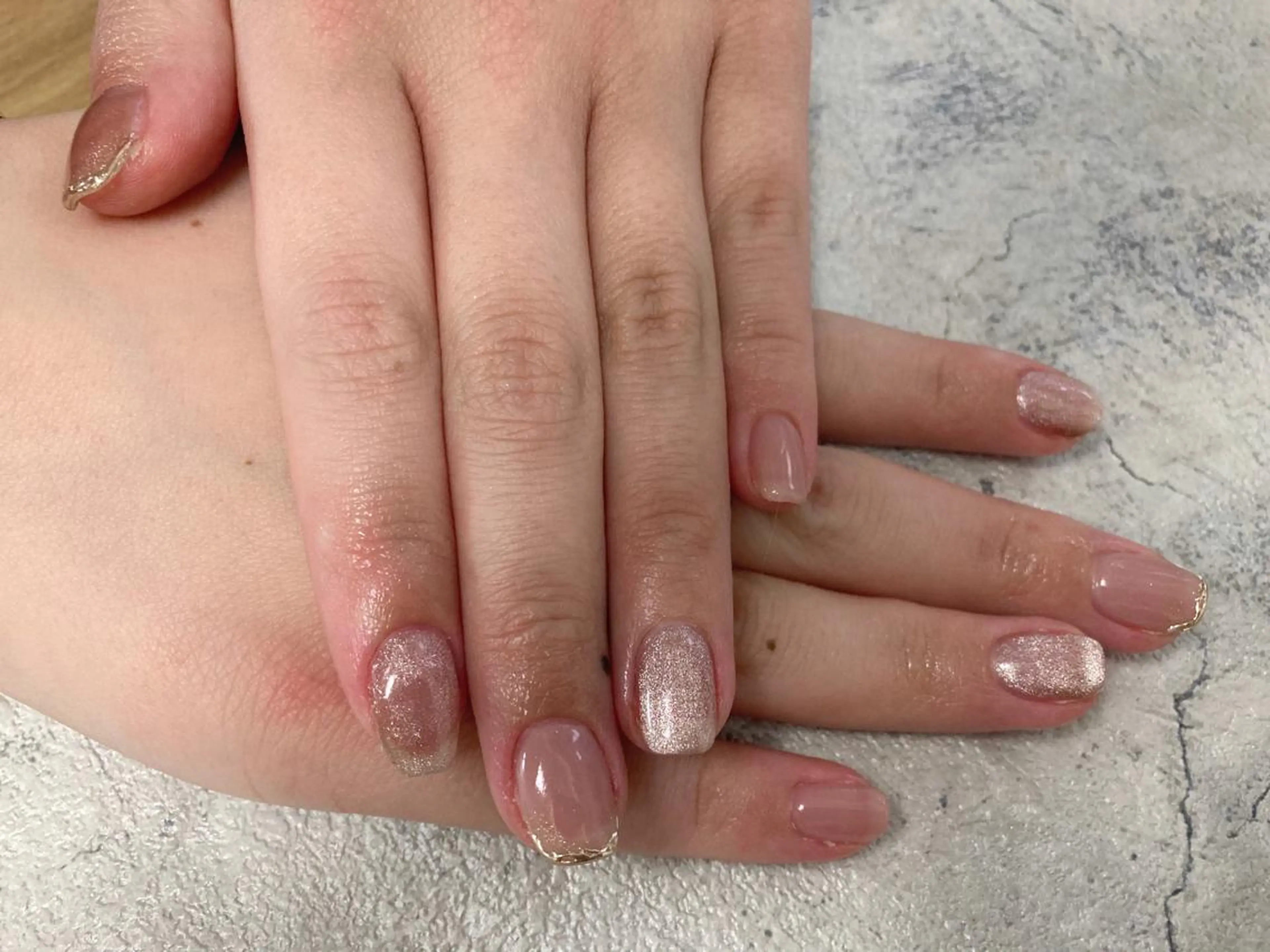 ネイル フットネイル ジェルネイル 韓国ネイル マグネットネイル ミラーネイル mogunail &blowのネイルデザイン