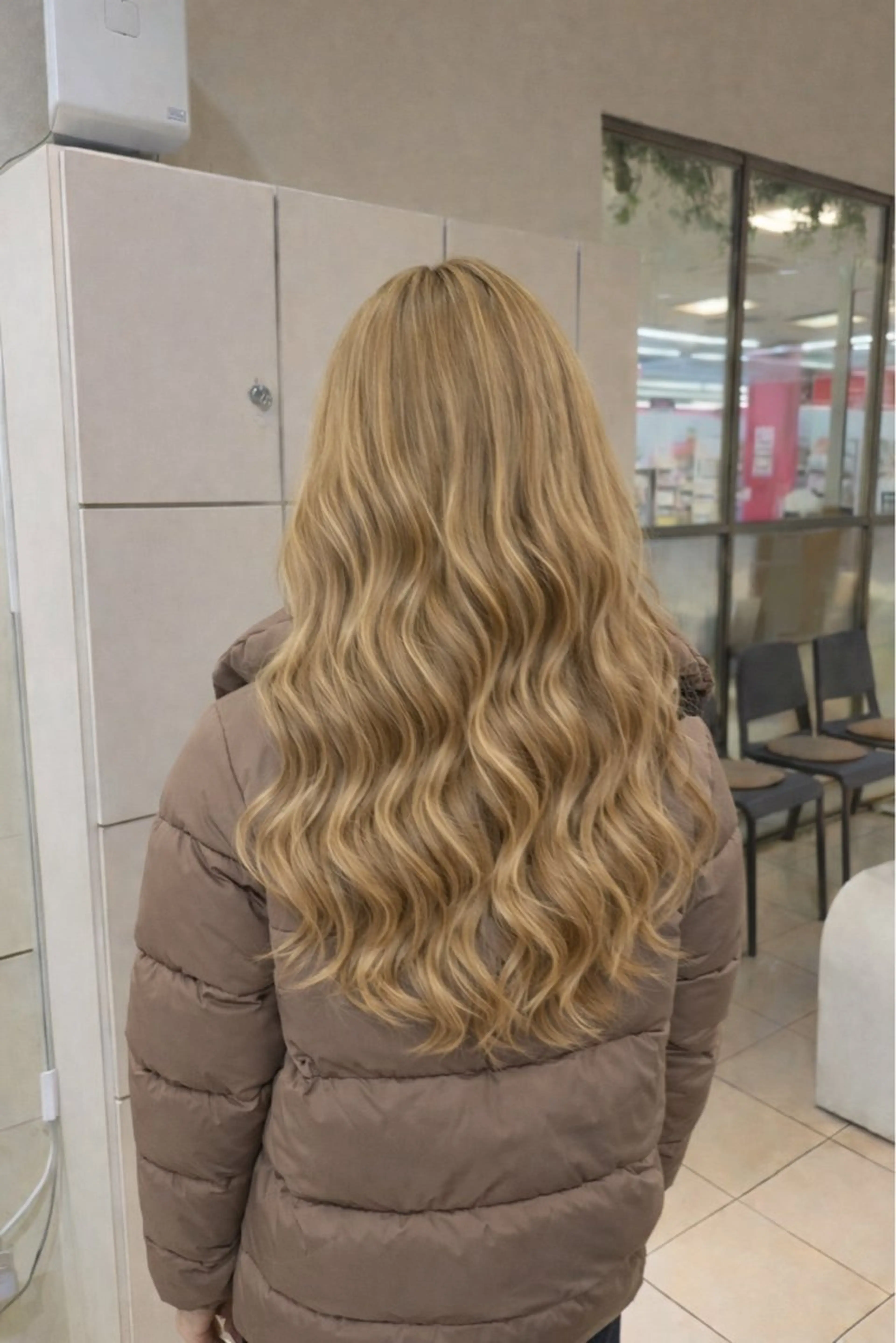 ロング カット ヘアカラー トリートメント エクステ 髪を綺麗に伸ばす人/ 艶髪✨️針田 綾音✨のヘアスタイル