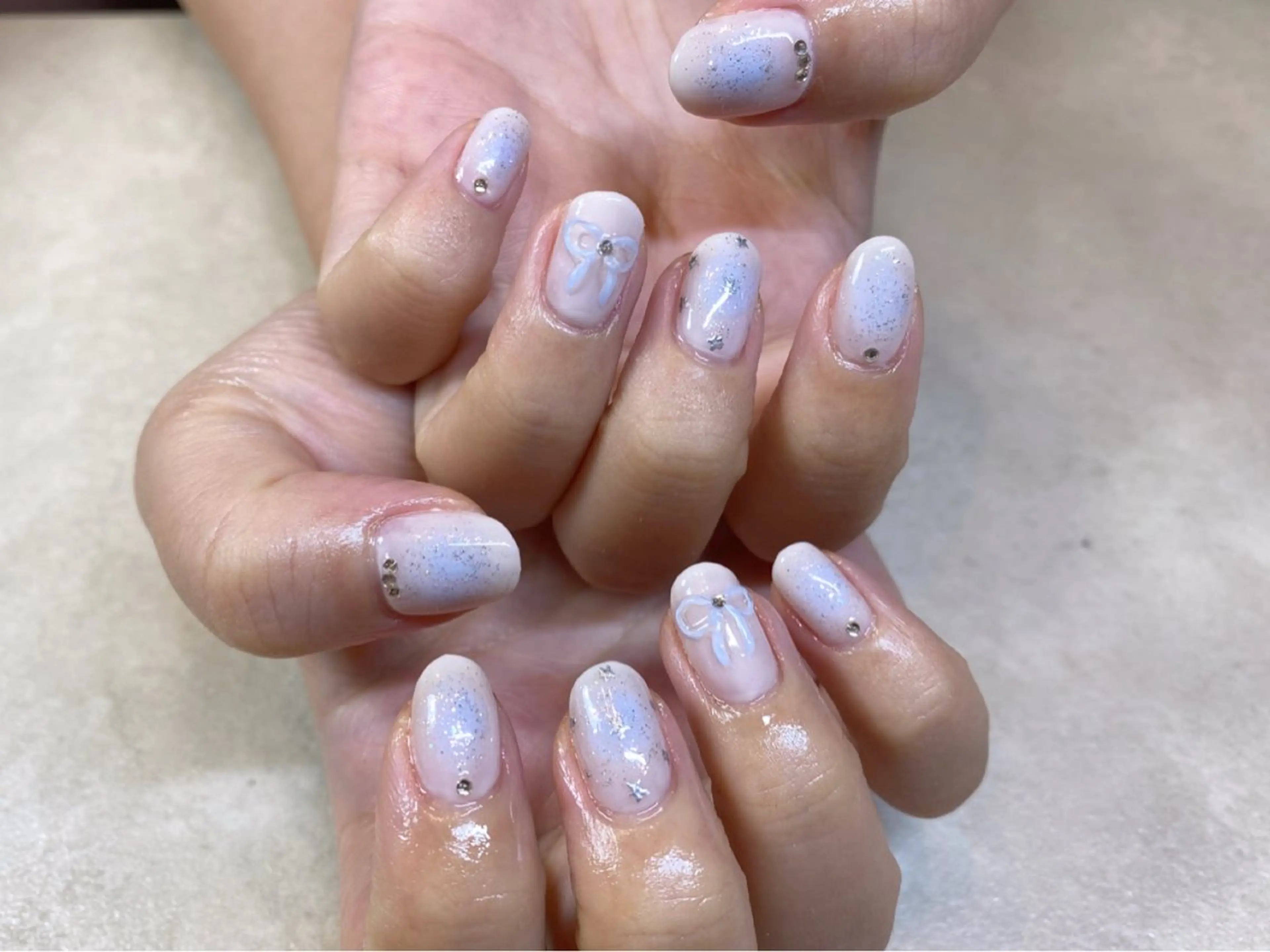 ネイル チークネイル リボン Nail R 🌸Nonのネイルデザイン