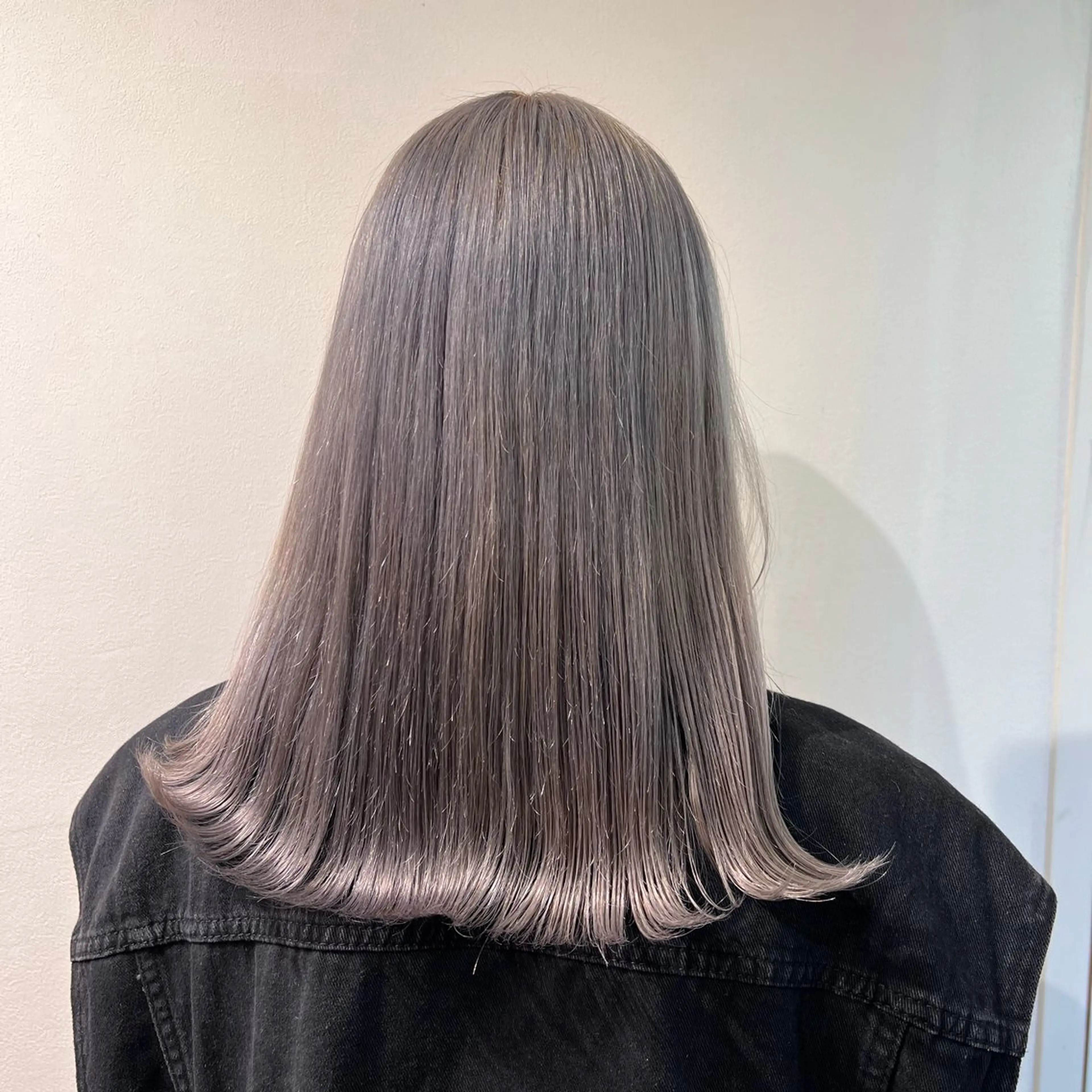 ロング カラー ベージュカラー ブリーチ ケアブリーチ ダブルカラー グレージュ 𝙎𝙚𝙞𝙧𝙖 ☆カット/パーマのヘアスタイル