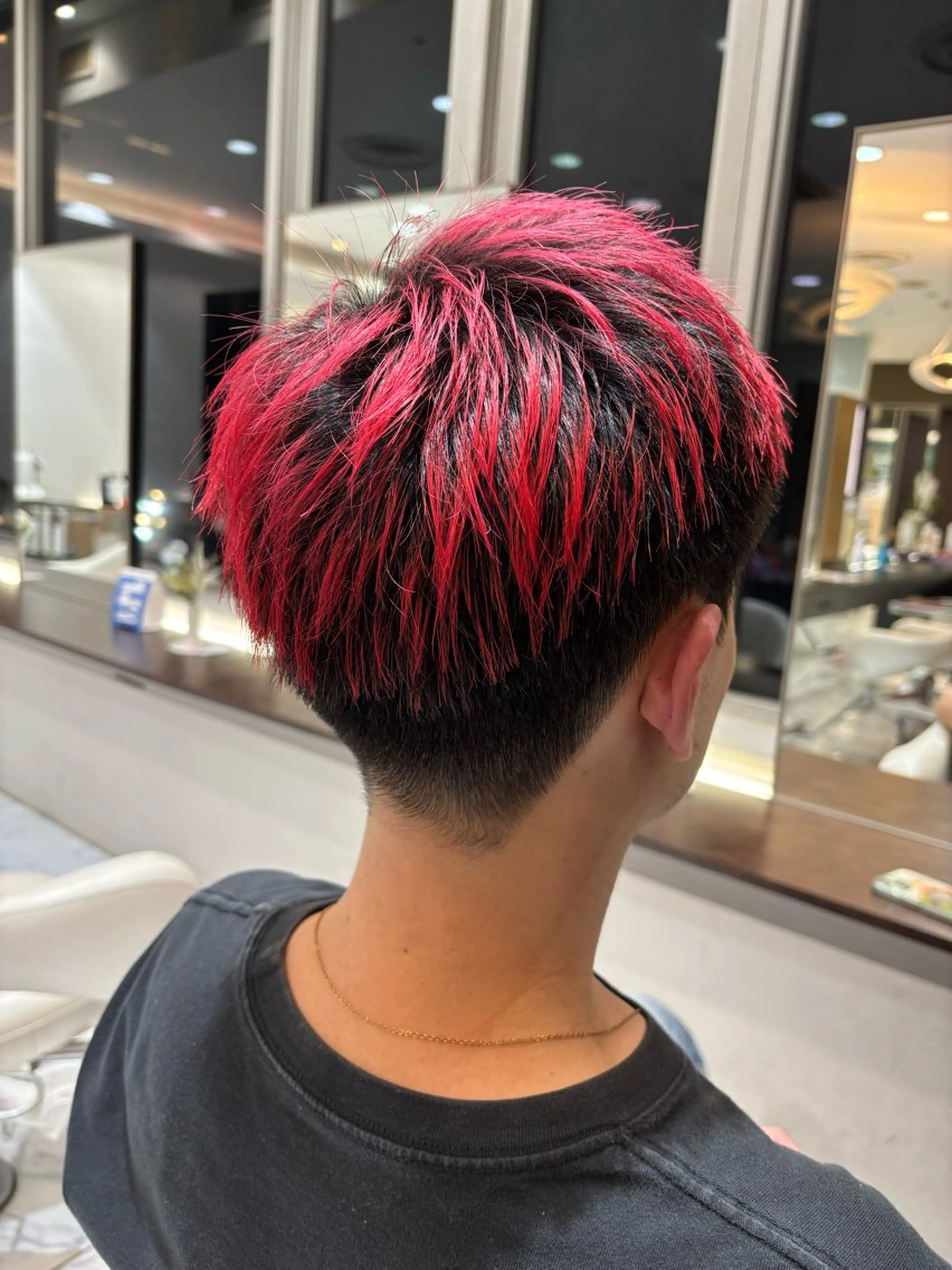 メンズ 刈り上げ 相澤 maniCREAREのヘアスタイル