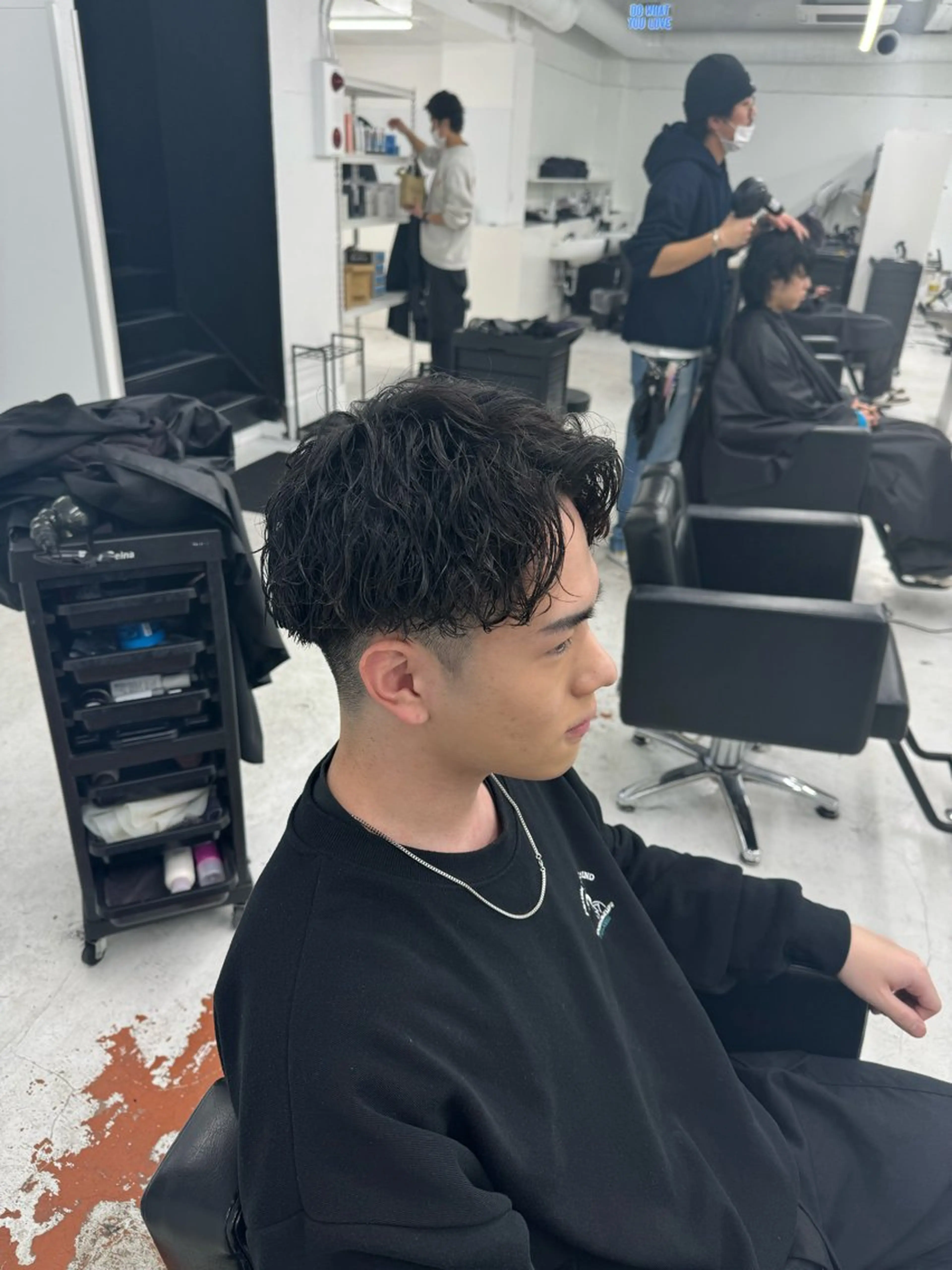 ミディアム パーマ メンズ センターパート カット パーマ 柏メンズカットパーマ NO.1タイチのヘアスタイル