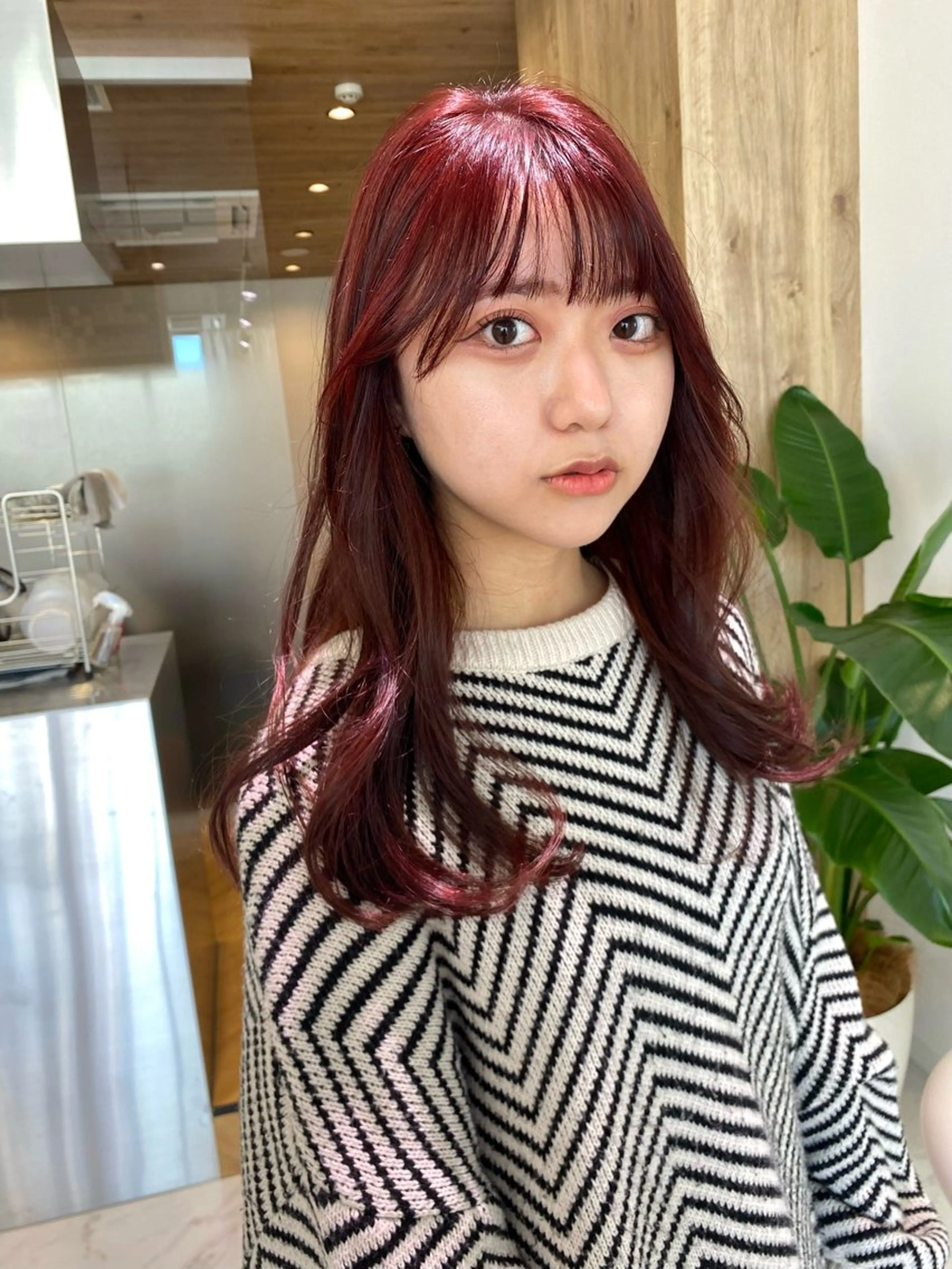 ロング 都筑 莉佳子のヘアスタイル