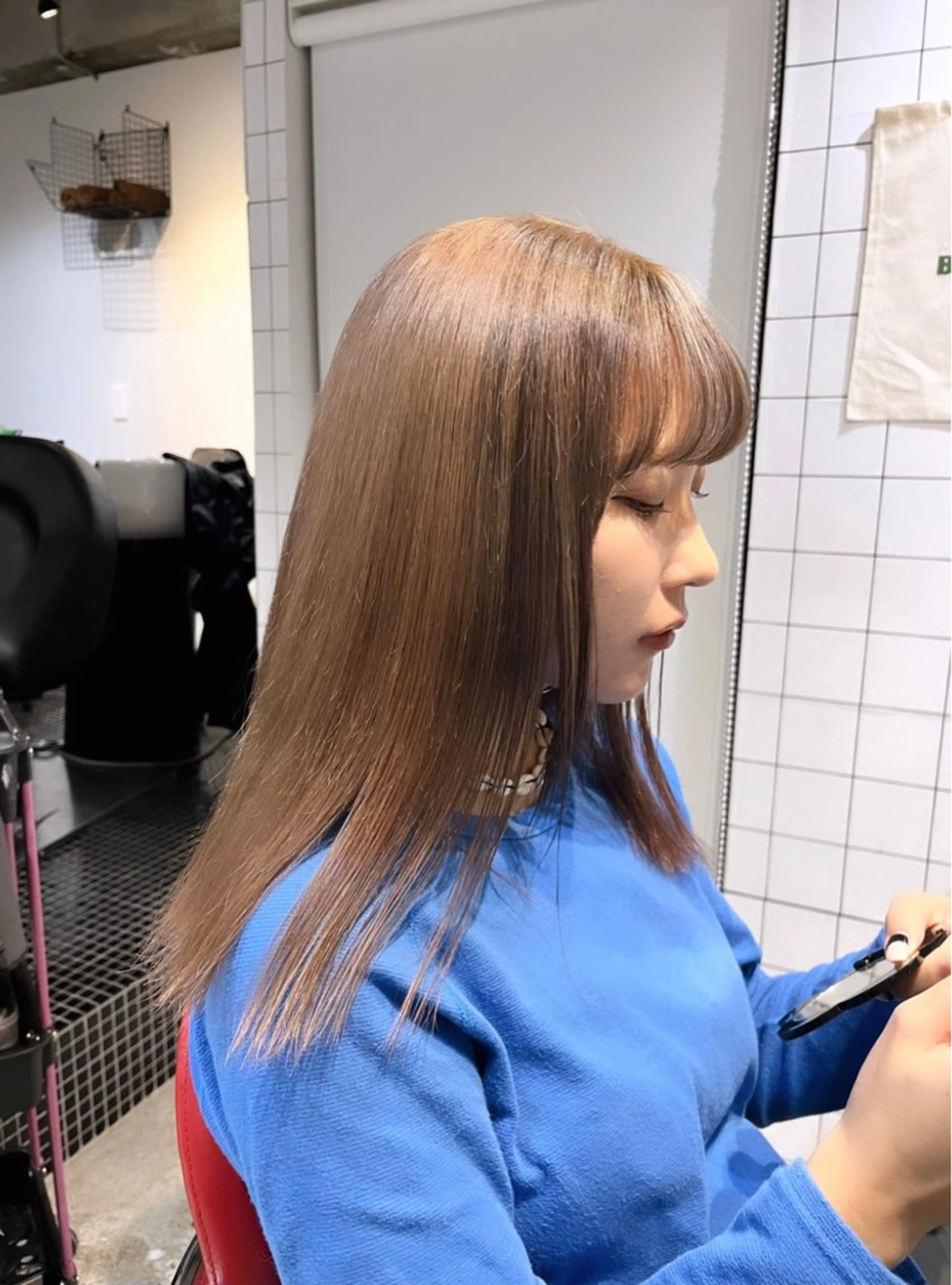 セミロング カラー AOI ハイトーン/ボブのヘアスタイル